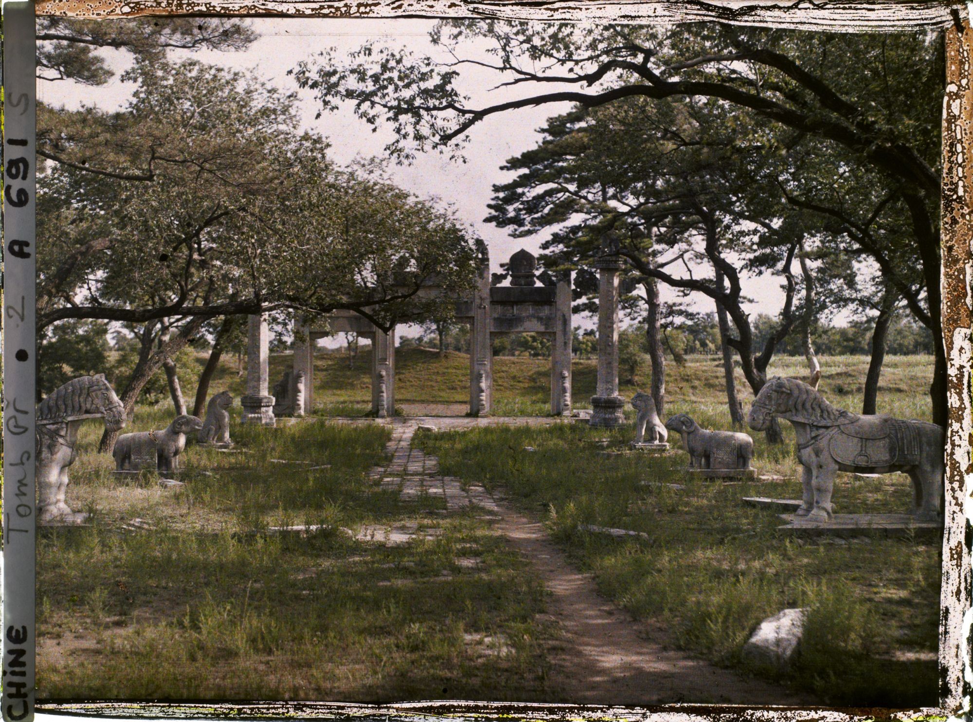 Image représentant Le tombeau de la princesse Fuhui, appelé aussi tombeau de Foshou Gongzhu (" Princesse à la Main de Bouddha ")