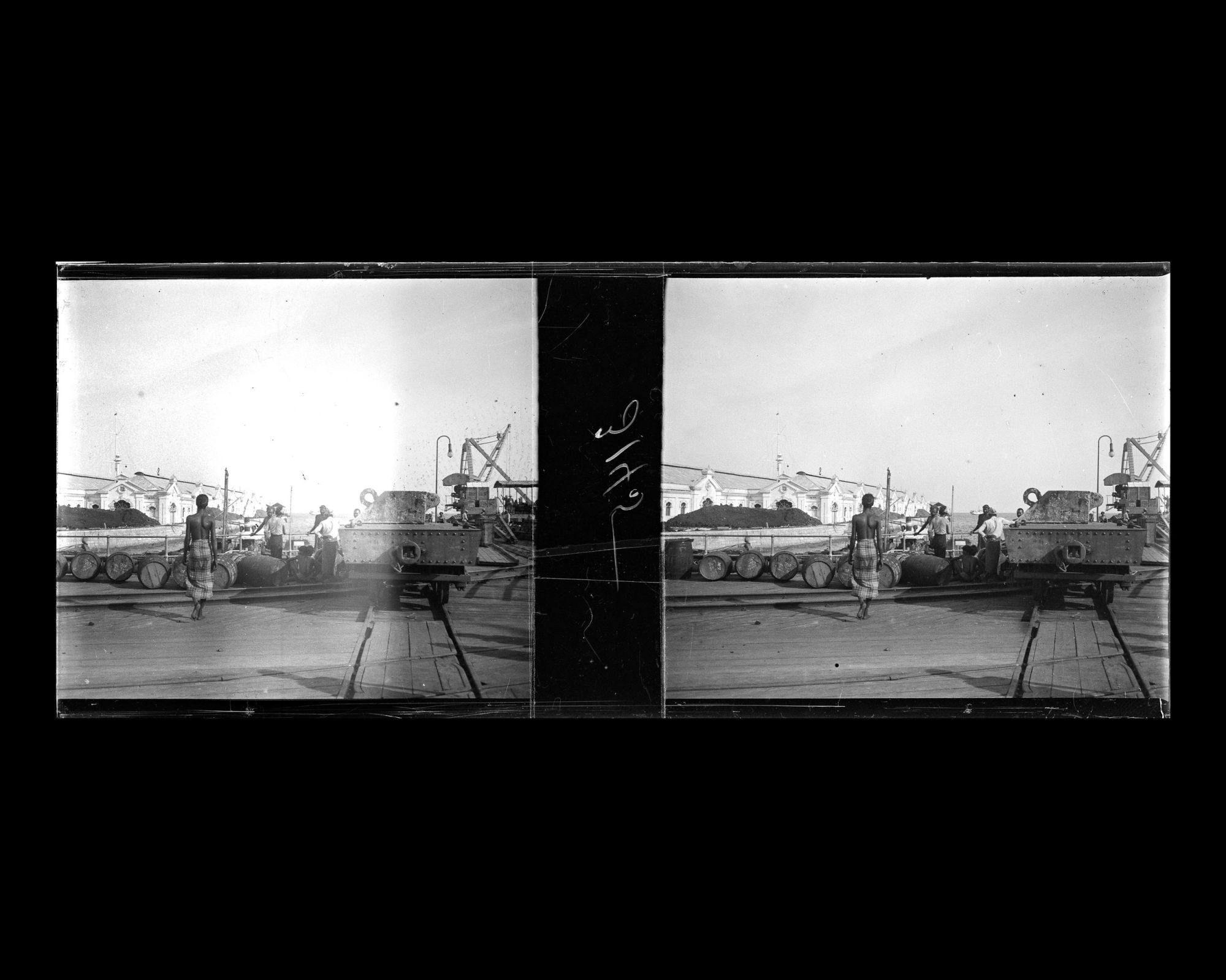 Image représentant Les docks du quai Swettenham