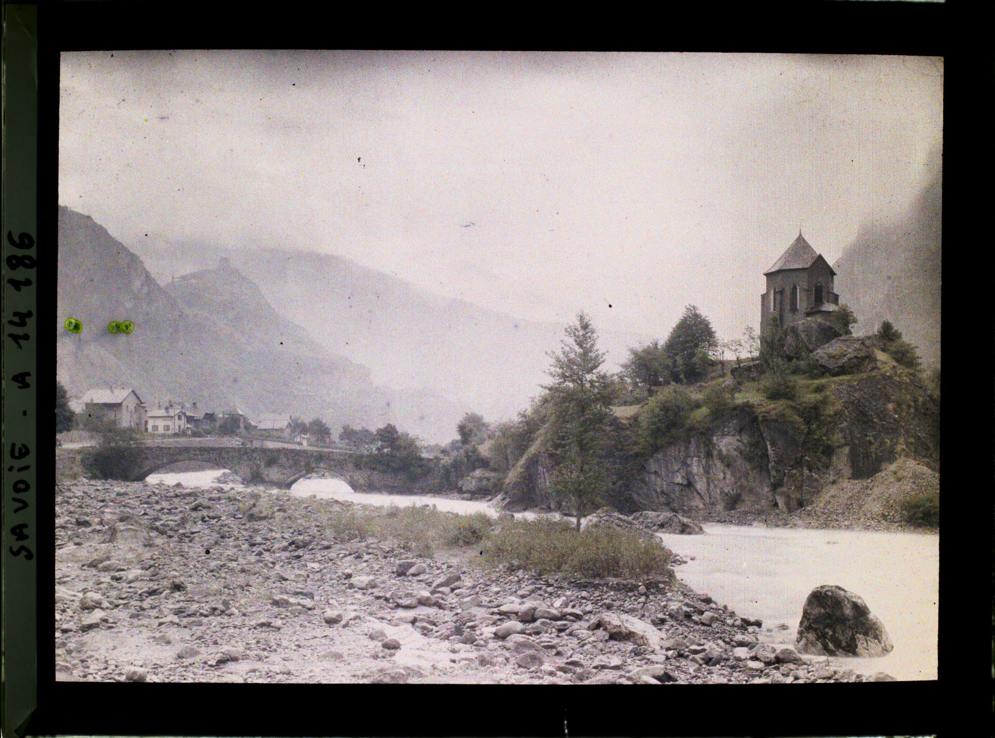 Image représentant La commune et la chapelle
