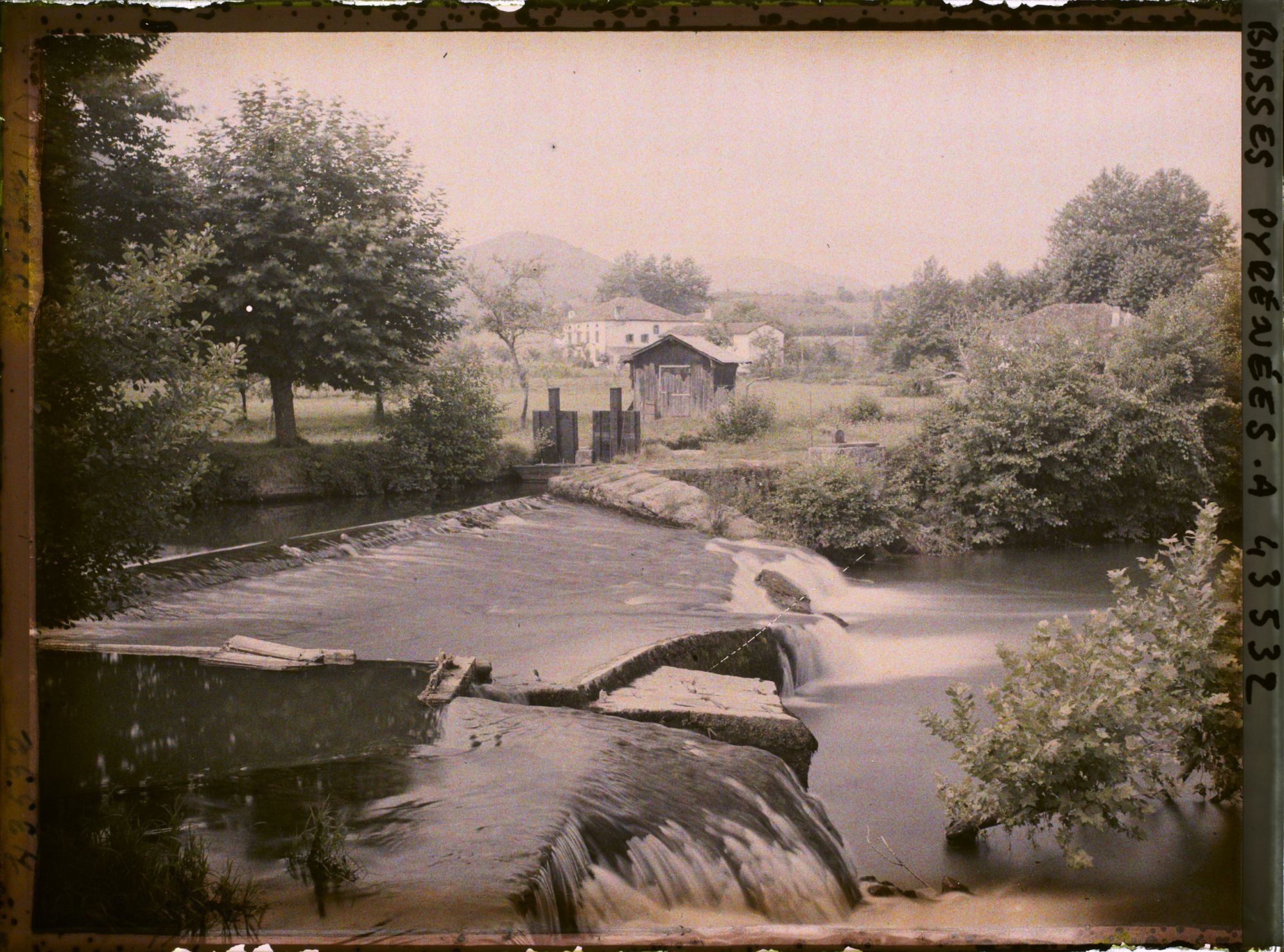 Image représentant France, Ascain, Cascade près le Pont Romain