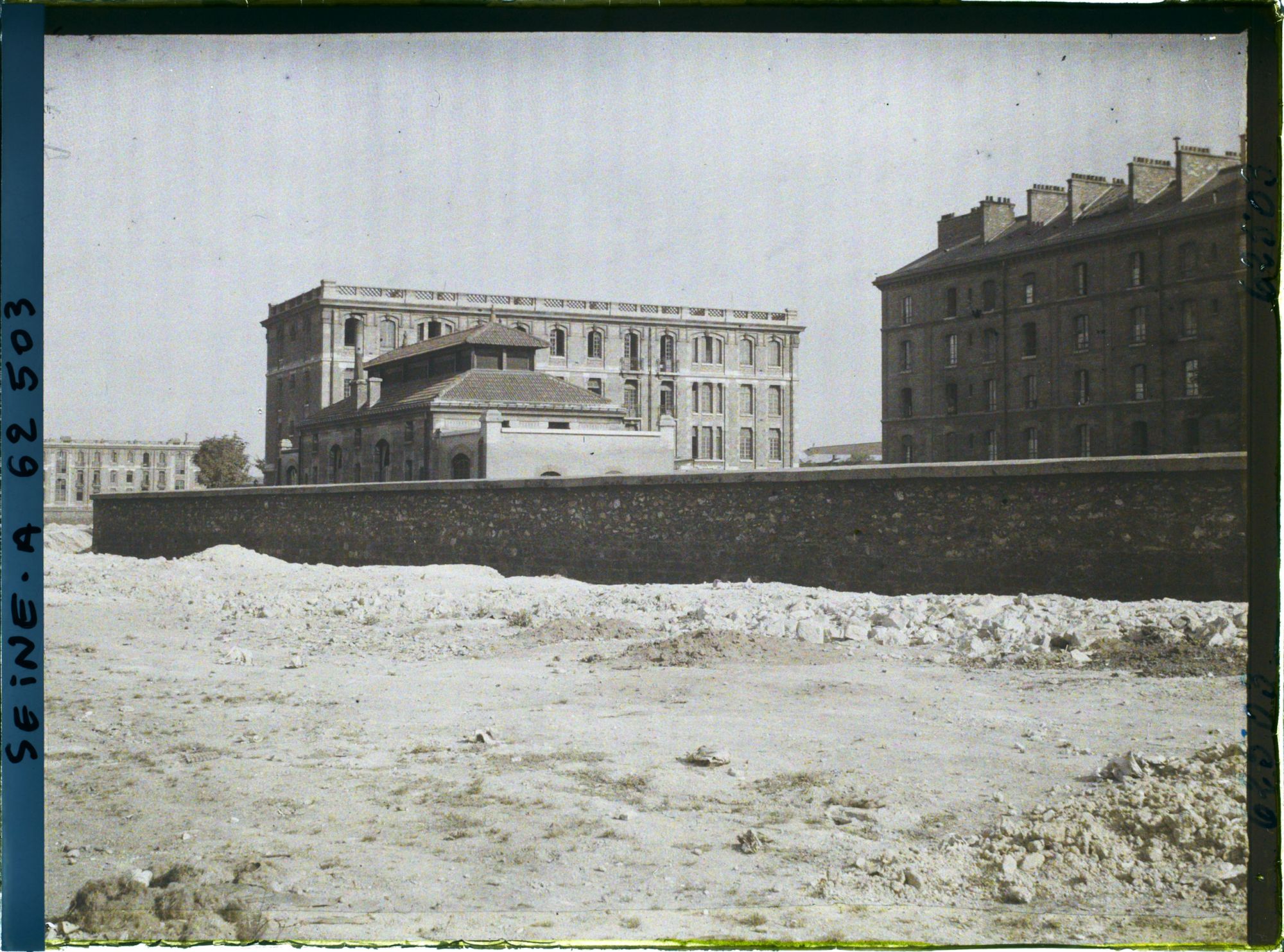 Image représentant La zone des anciennes fortifications à la caserne de Clignancourt