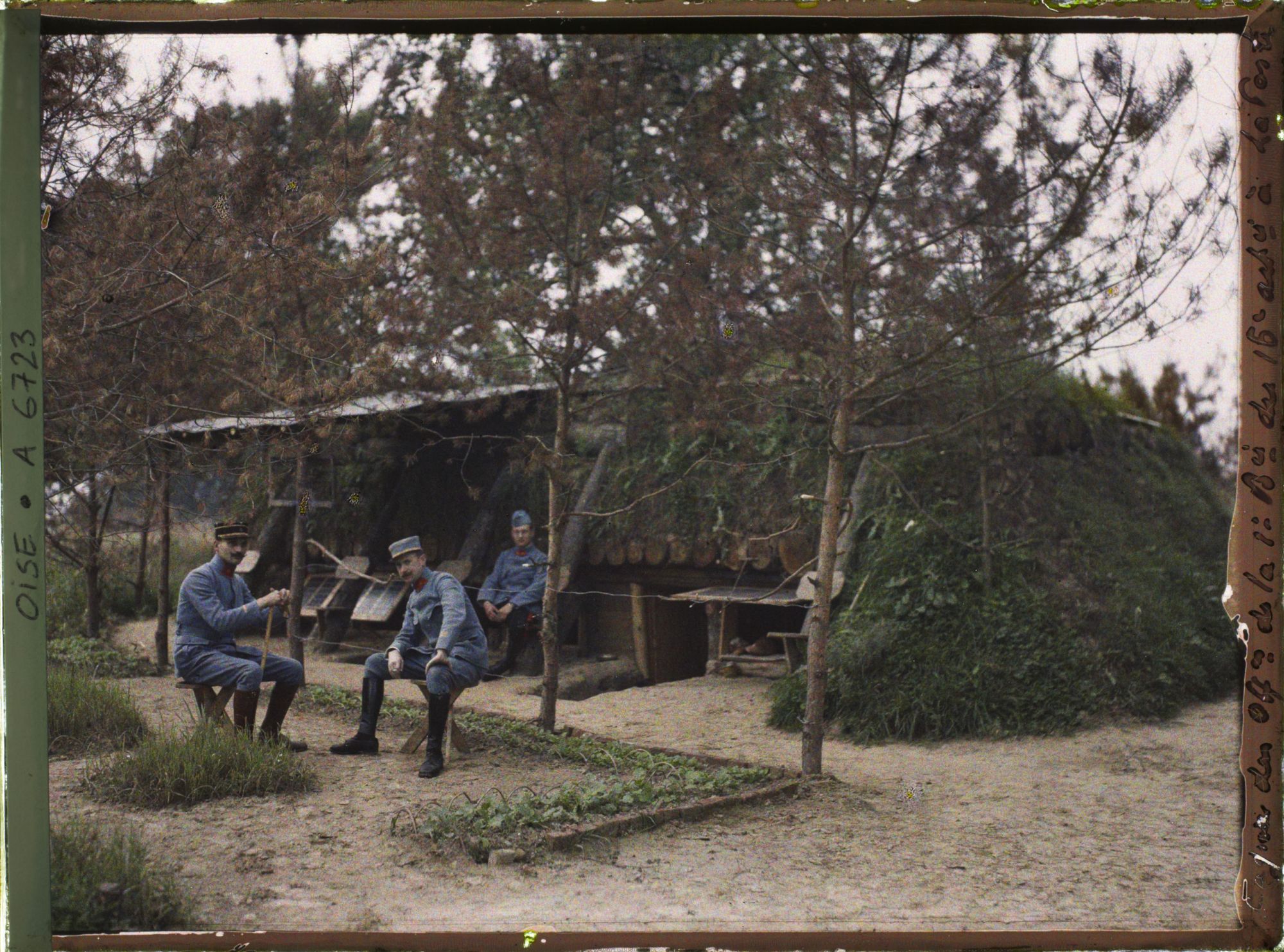 Image représentant Cagna des officiers de la première batterie du 16e d'artillerie