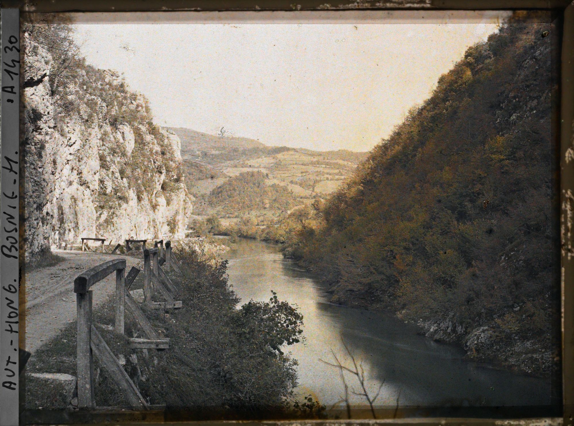 Image représentant Elargissement de la gorge du Vrbas avant Krupa vers l'aval