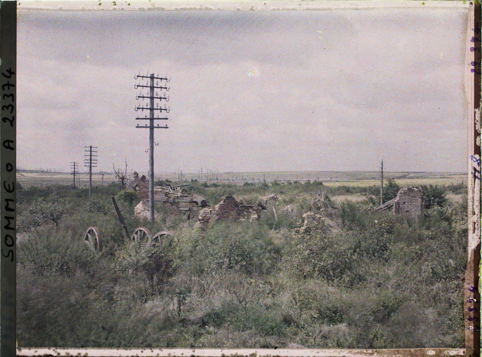 Image représentant France, Barleux, Ruines sur l'emplacememnt du Village
