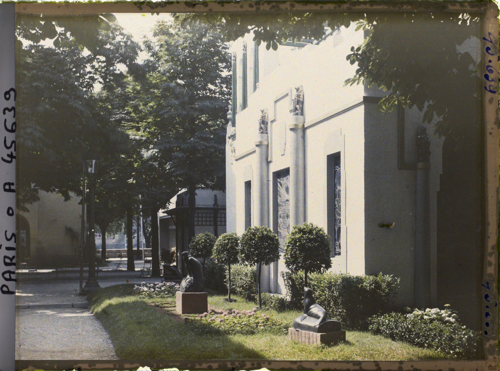 Image représentant L'Exposition des arts décoratifs, Pavillon de l'Espagne