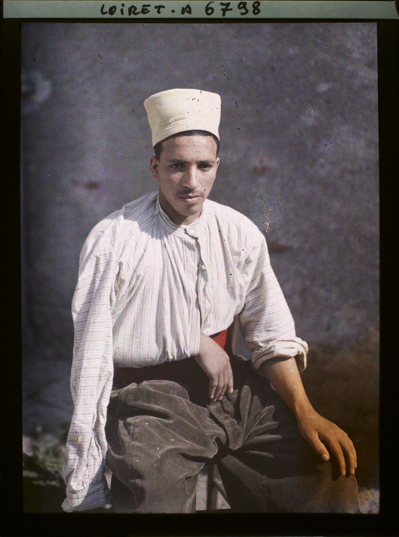 Image représentant Mohammed ben Ahmed, originaire d'Alger, posant à l'hôpital militaire