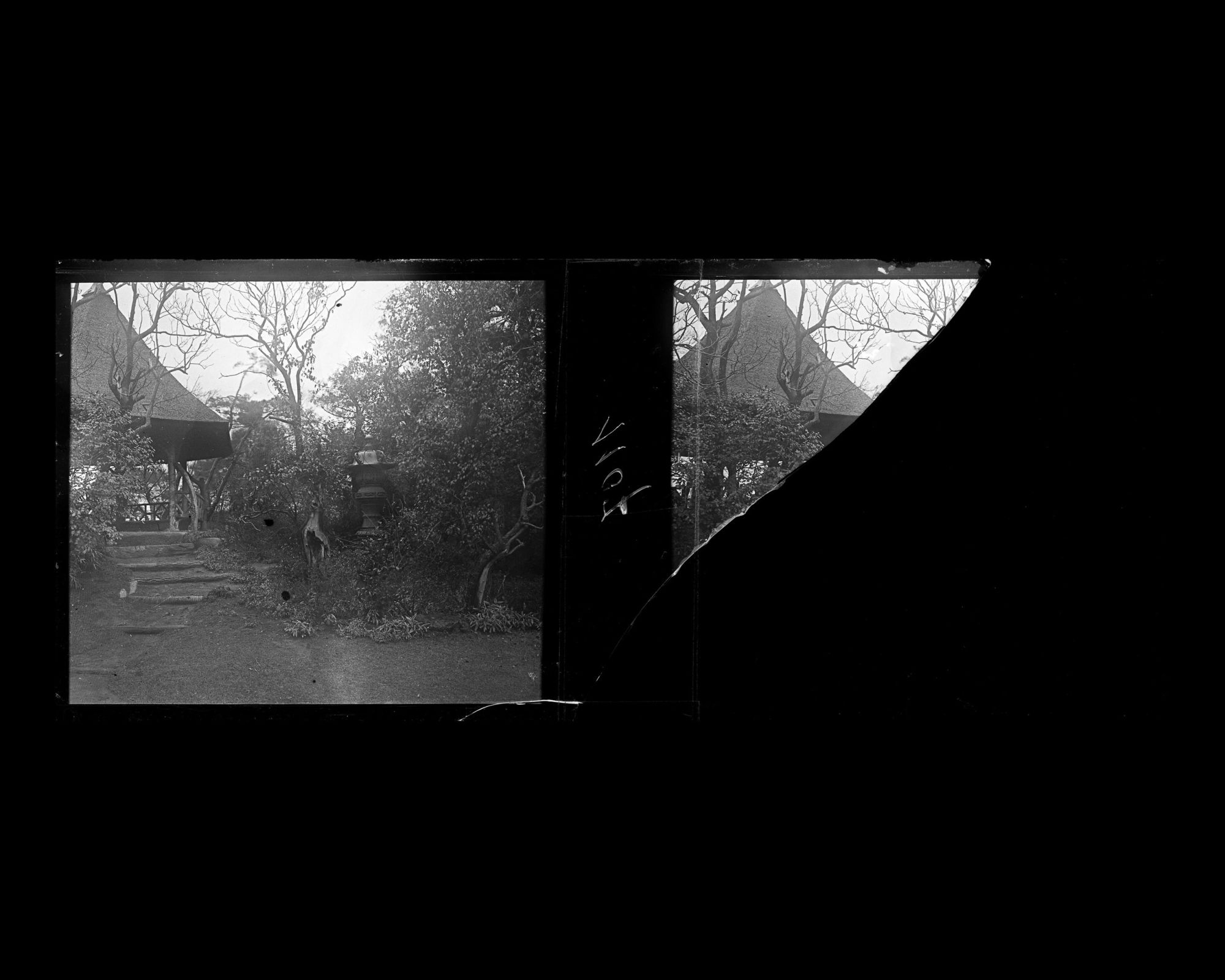 Image représentant Kiosque dans le jardin de la résidence de Eiichi Shibusawa