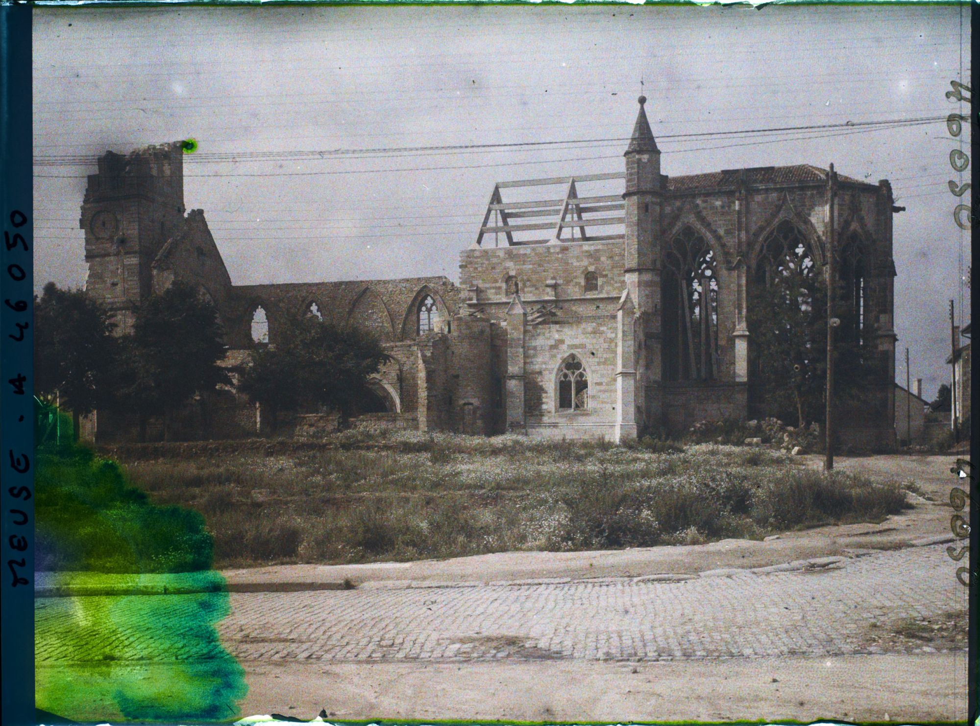 Image représentant France, Etain , Ruines de l'Eglise