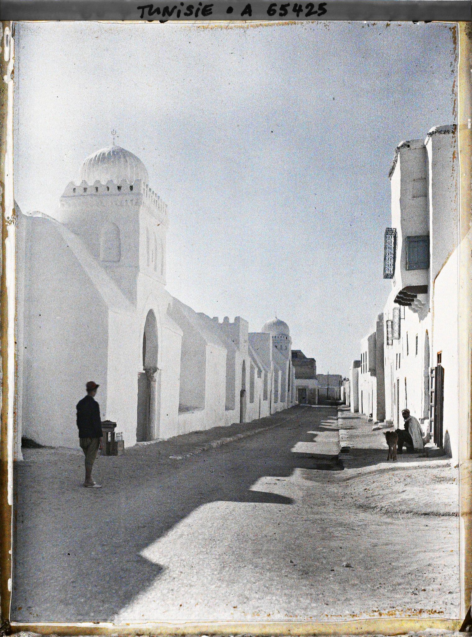 Image représentant La rue de la Grande Mosquée dans la médina
