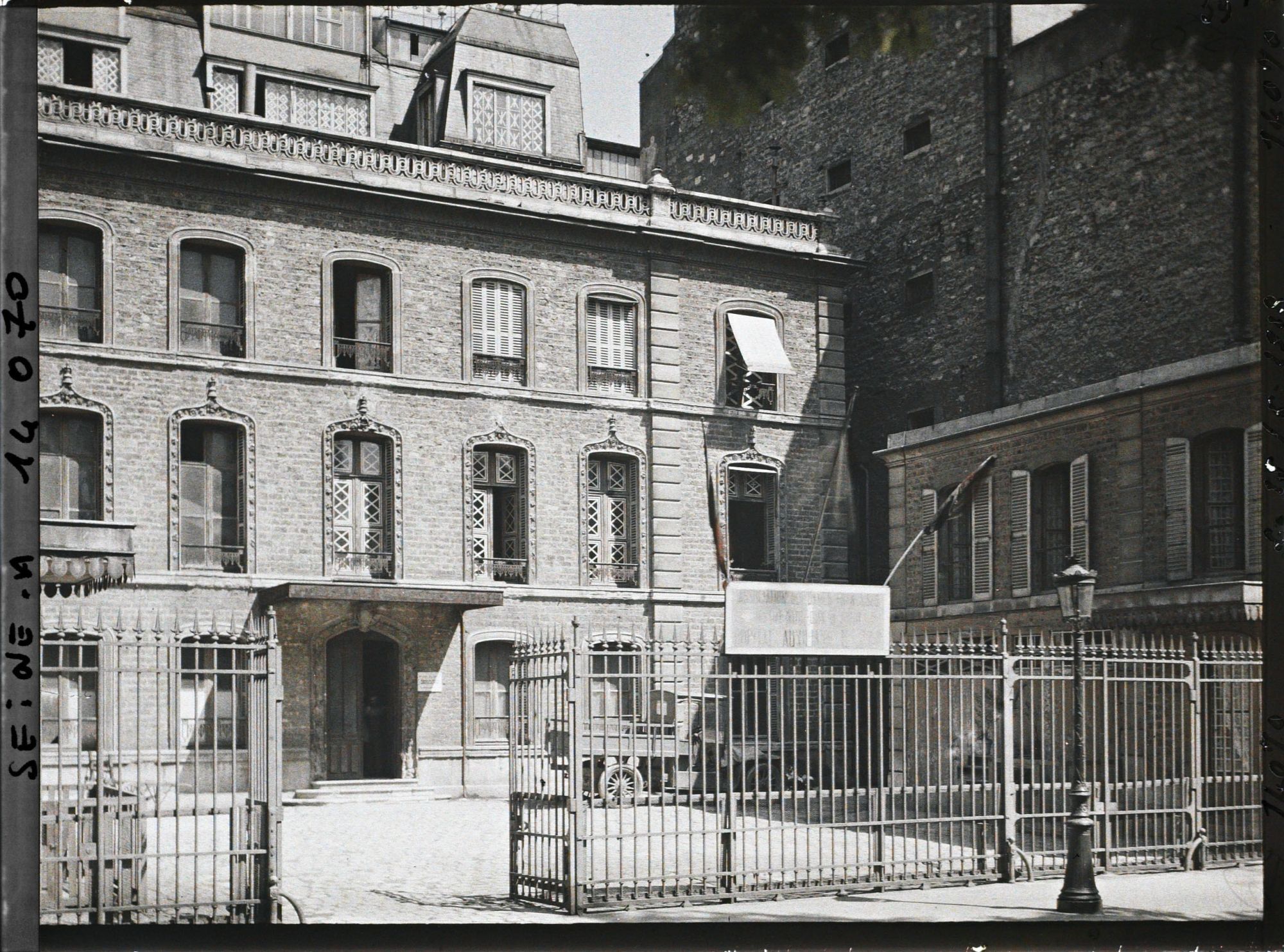 Image représentant Association des Dames Françaises, Hôpital auxiliaire au 34 (?) Cours-Albert-Ier