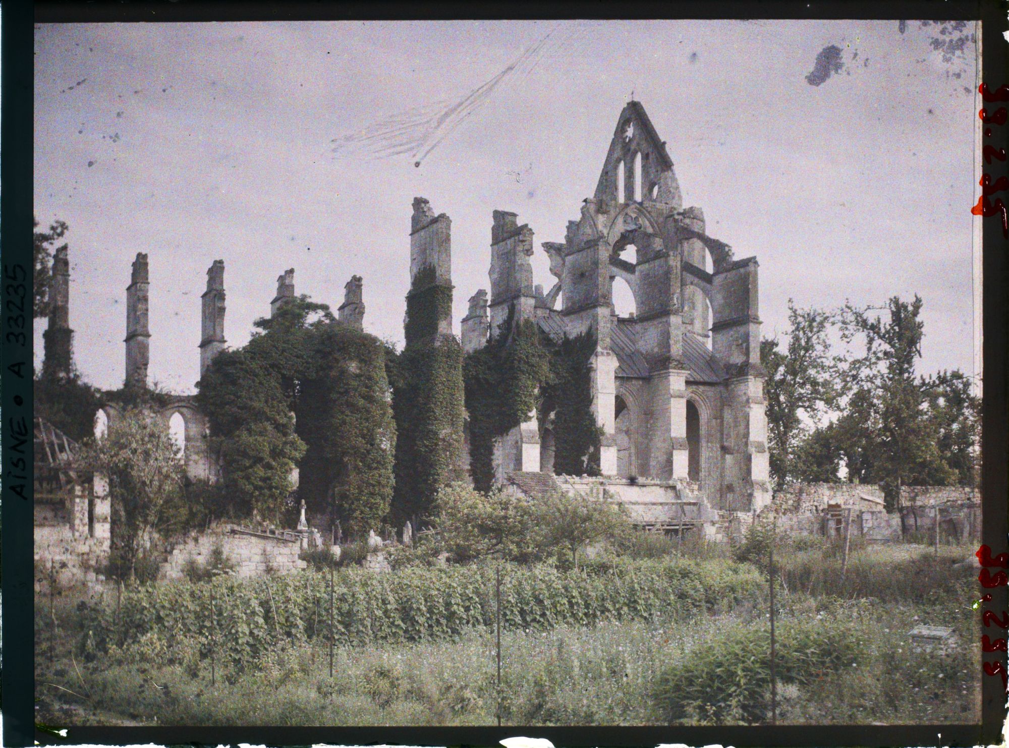 Image représentant France, Longpont, Façade nord de l'Abbaye