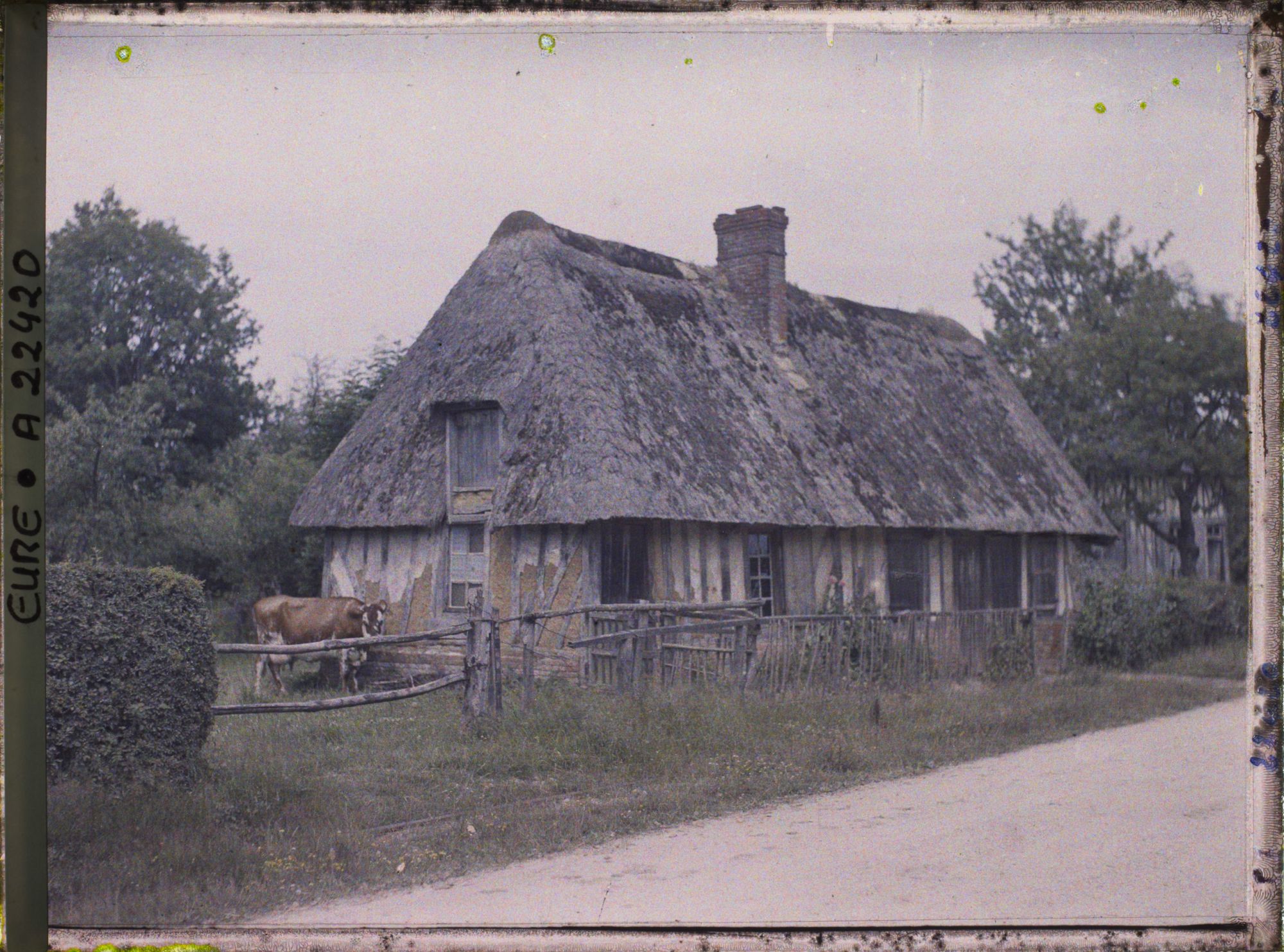 Image représentant Une ferme au bord de la route