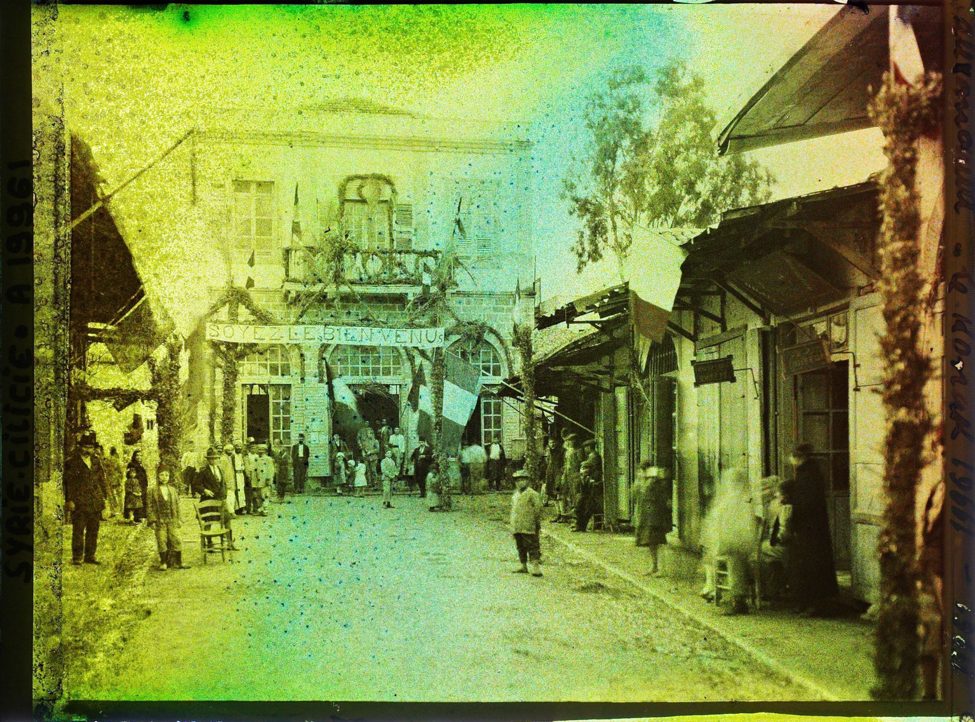 Image représentant Réception au konak du général Gouraud