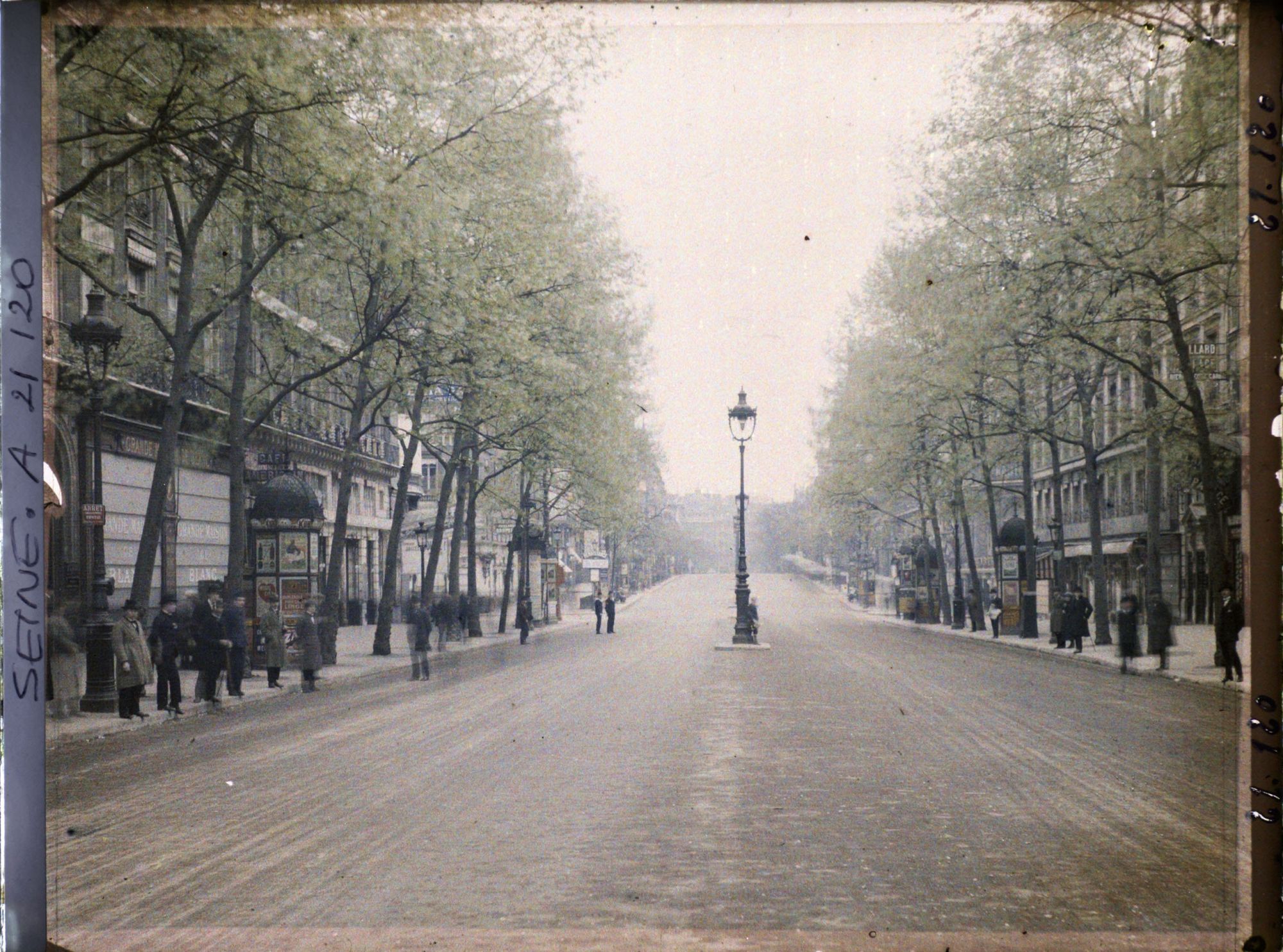 Image représentant Le boulevard des Capucines et le boulevard des Italiens