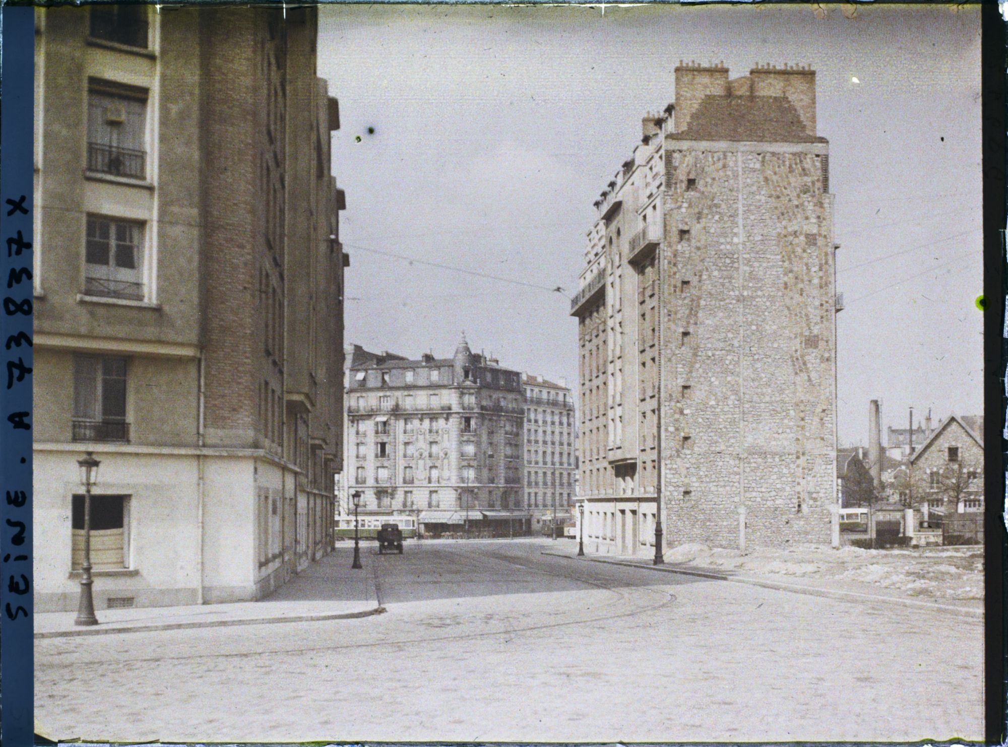 Image représentant Démolition des fortifications et construction d'immeubles à loyer modéré (ILM), avenue Henri-Barboux près de la porte d'Orléans