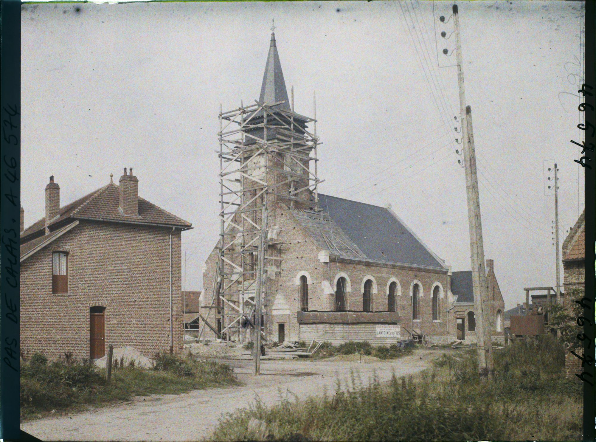 Image représentant France, Bailleul - Sire - Berthoud, Eglise en construction