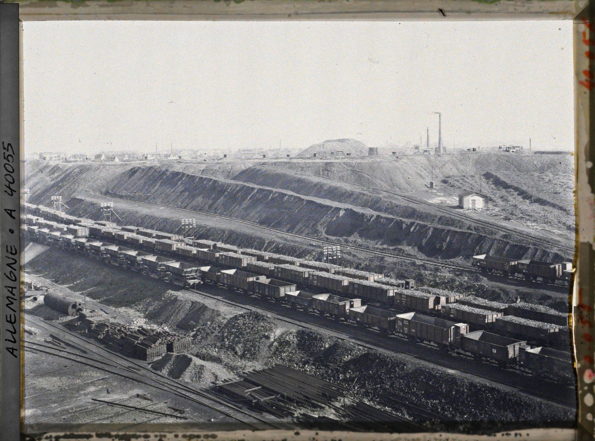 Image représentant Prusse, Gelsenkirchen, Vue générale des Stocks de la Cokerie à la Rheinelbe
