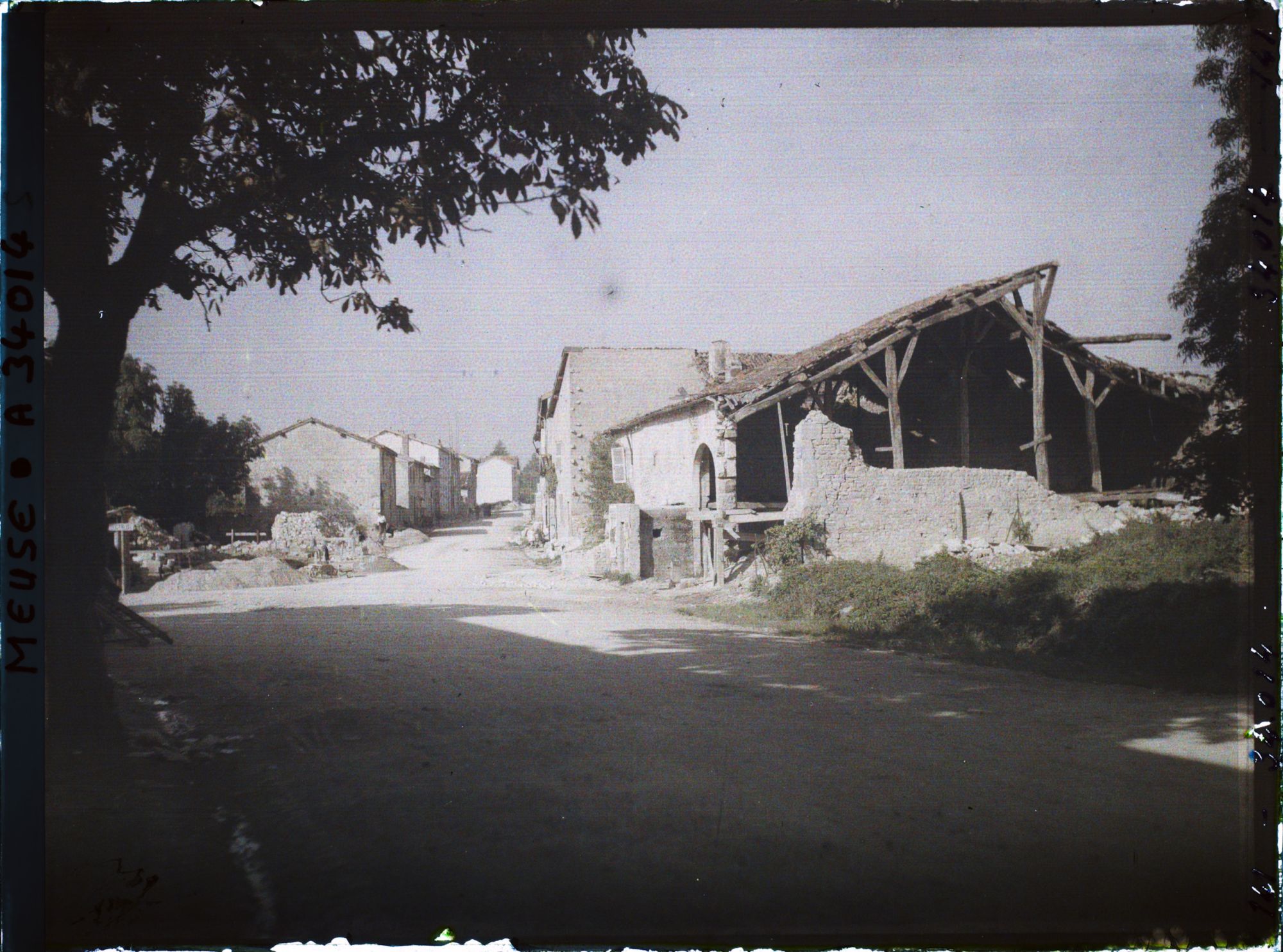 Image représentant France, Glorieux, La rue de Blamont vue en venant de Verdun