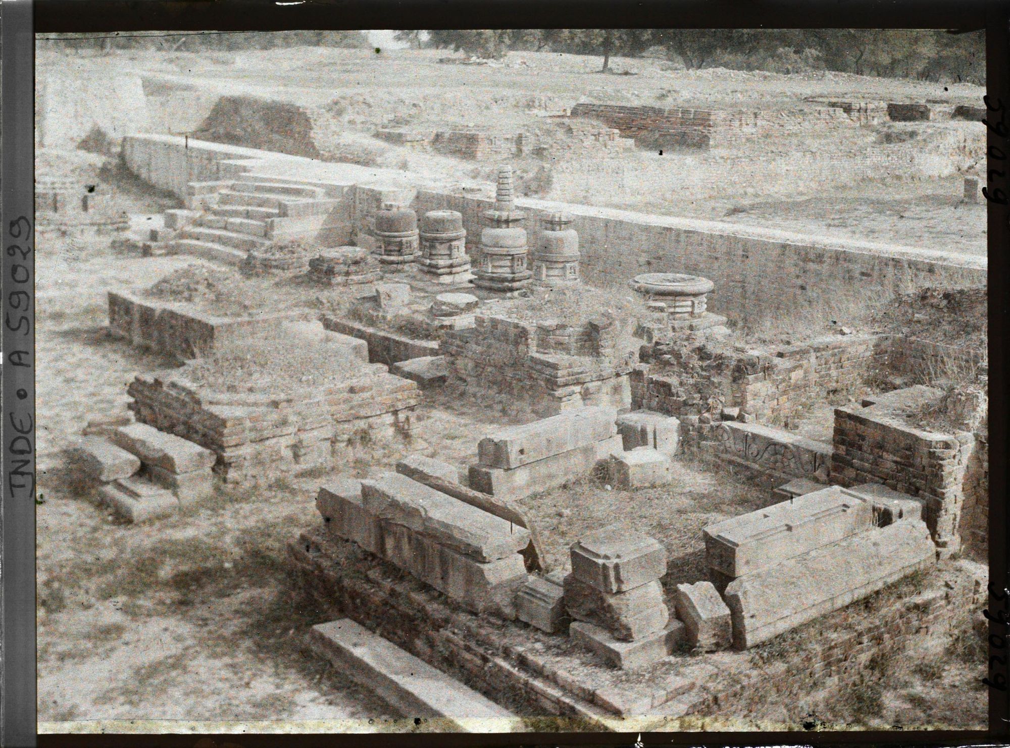 Image représentant Vues des ruines