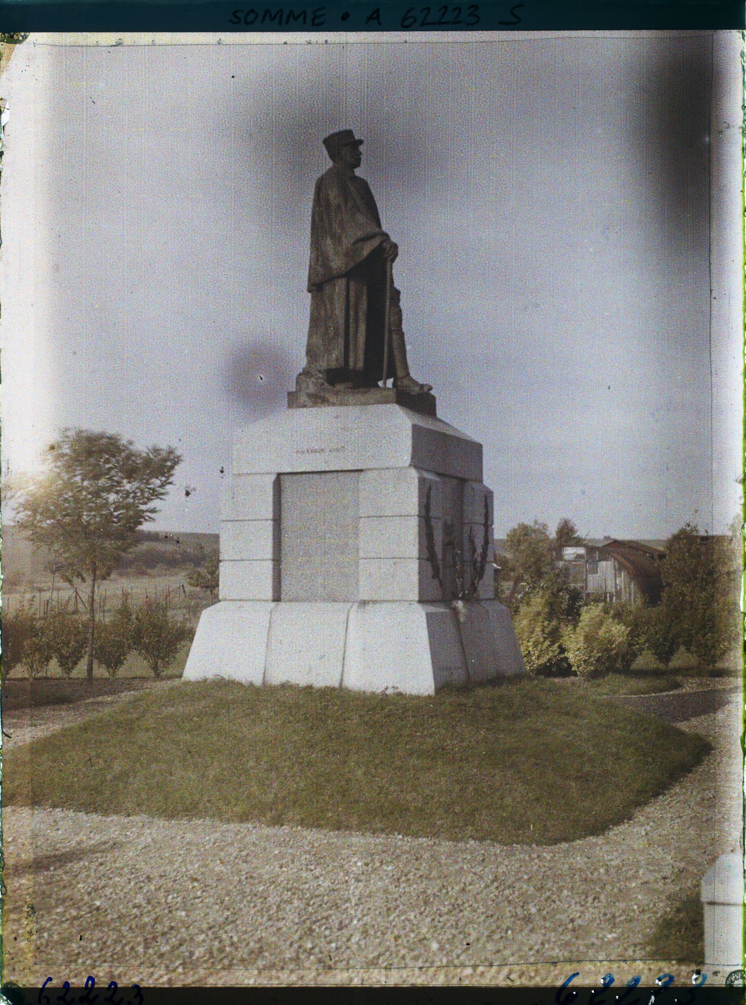 Image représentant Somme, Bouchavesnes, Statue du Maréchal Foch