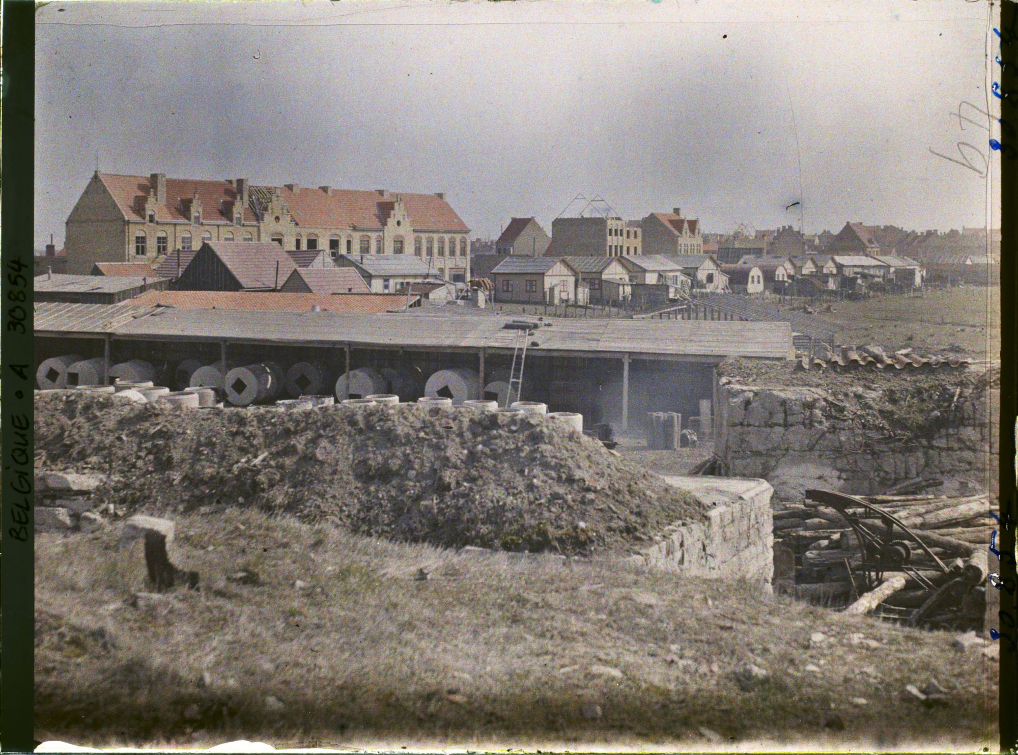 Image représentant Belgique, Dixmude, Vue Générale de Dixmude prise de la Minoterie