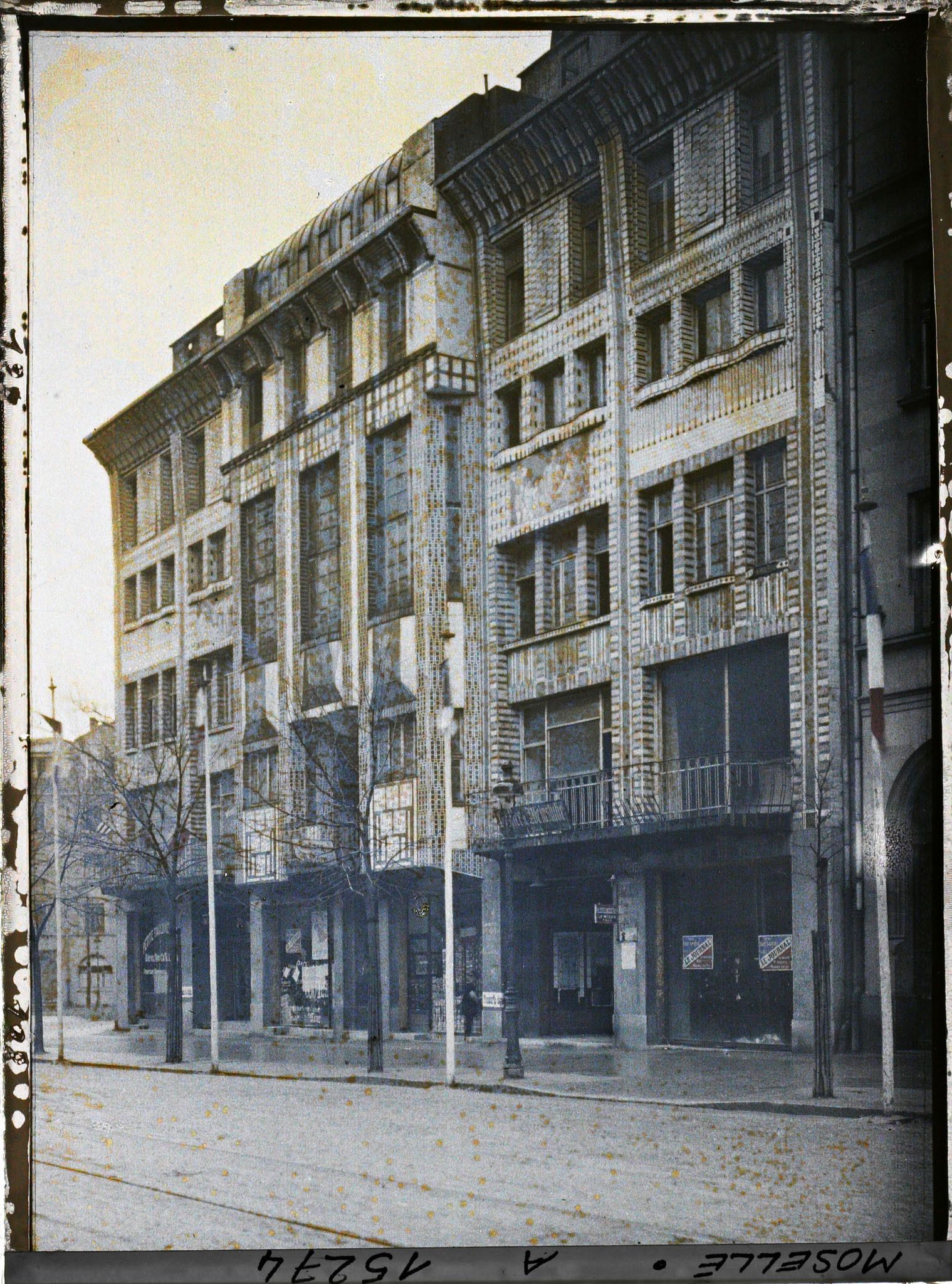 Image représentant Le Palais de cristal, quartier impérial près de la gare