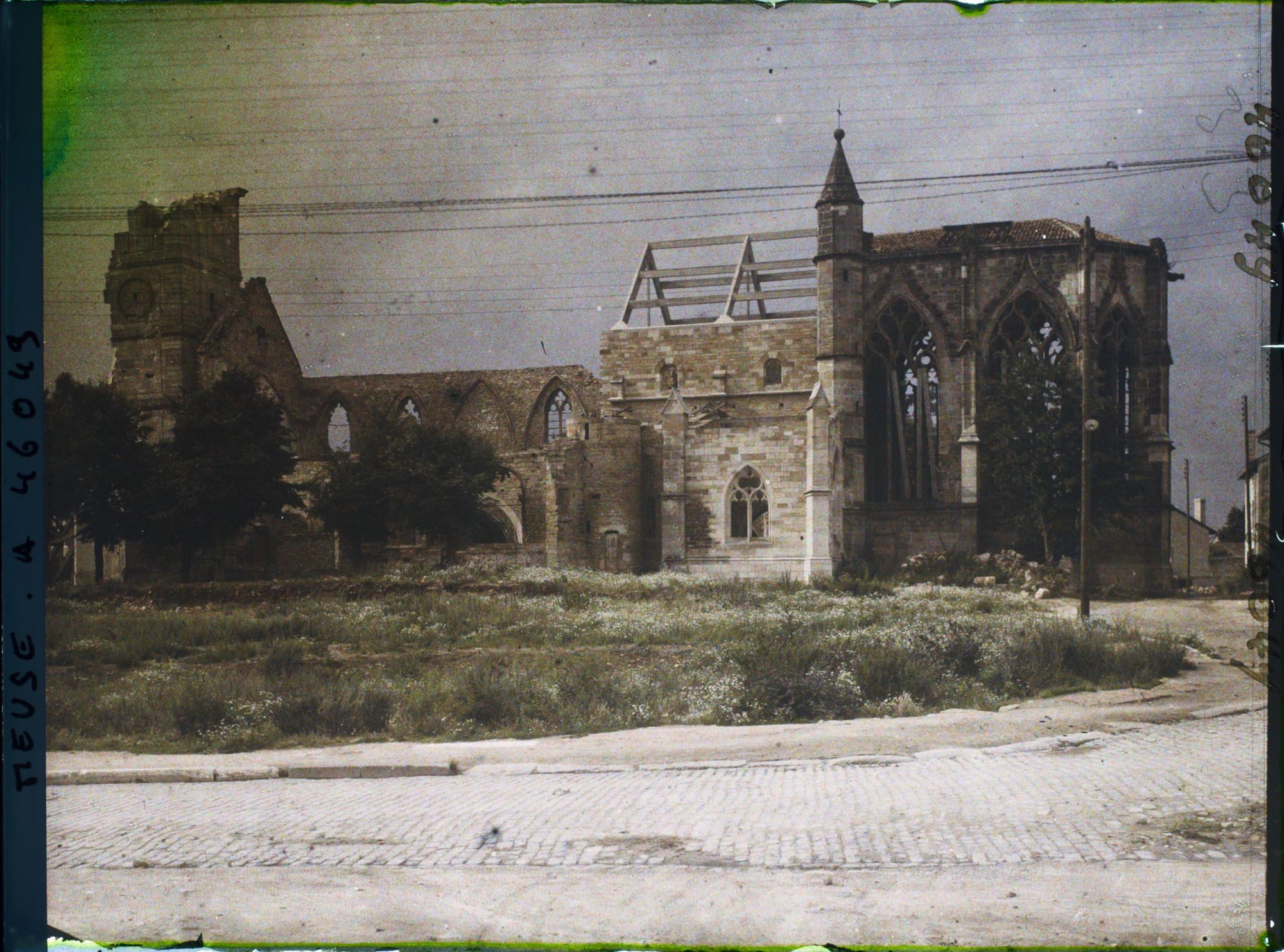 Image représentant France, Etain , Ruines de l'Eglise