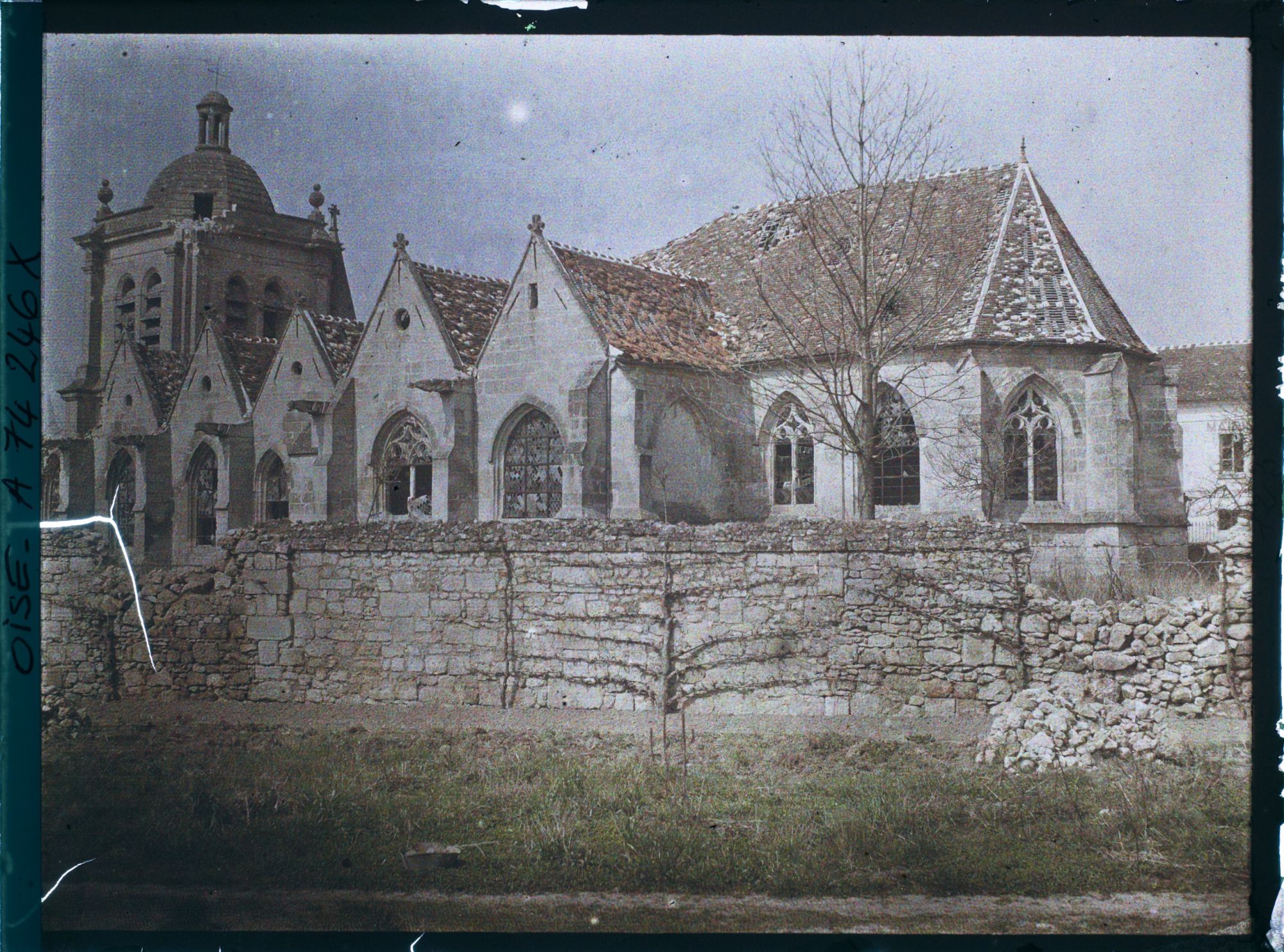 Image représentant L'église en ruines