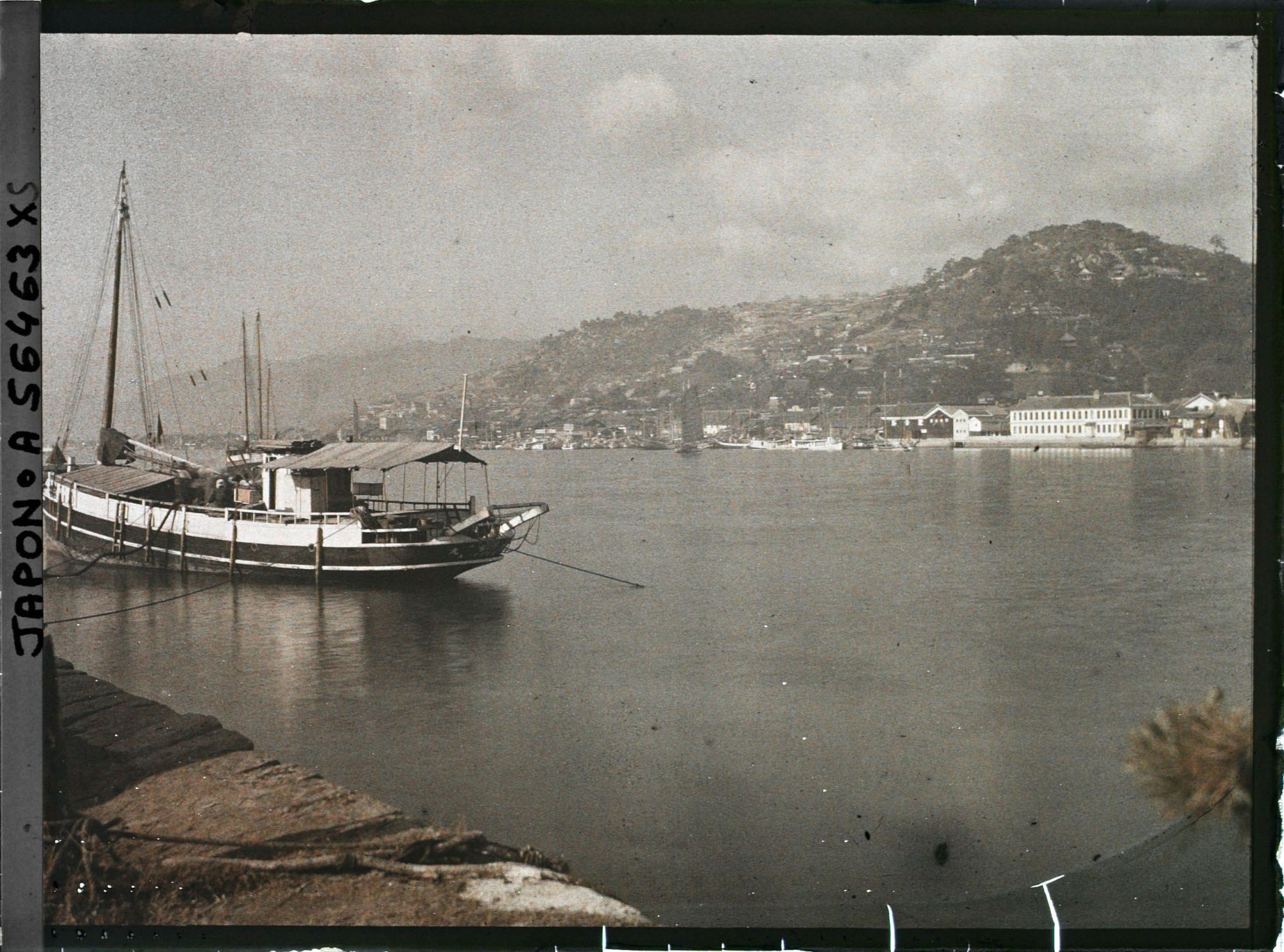 Image représentant Panorama de la ville depuis l'île de Mukô-jima