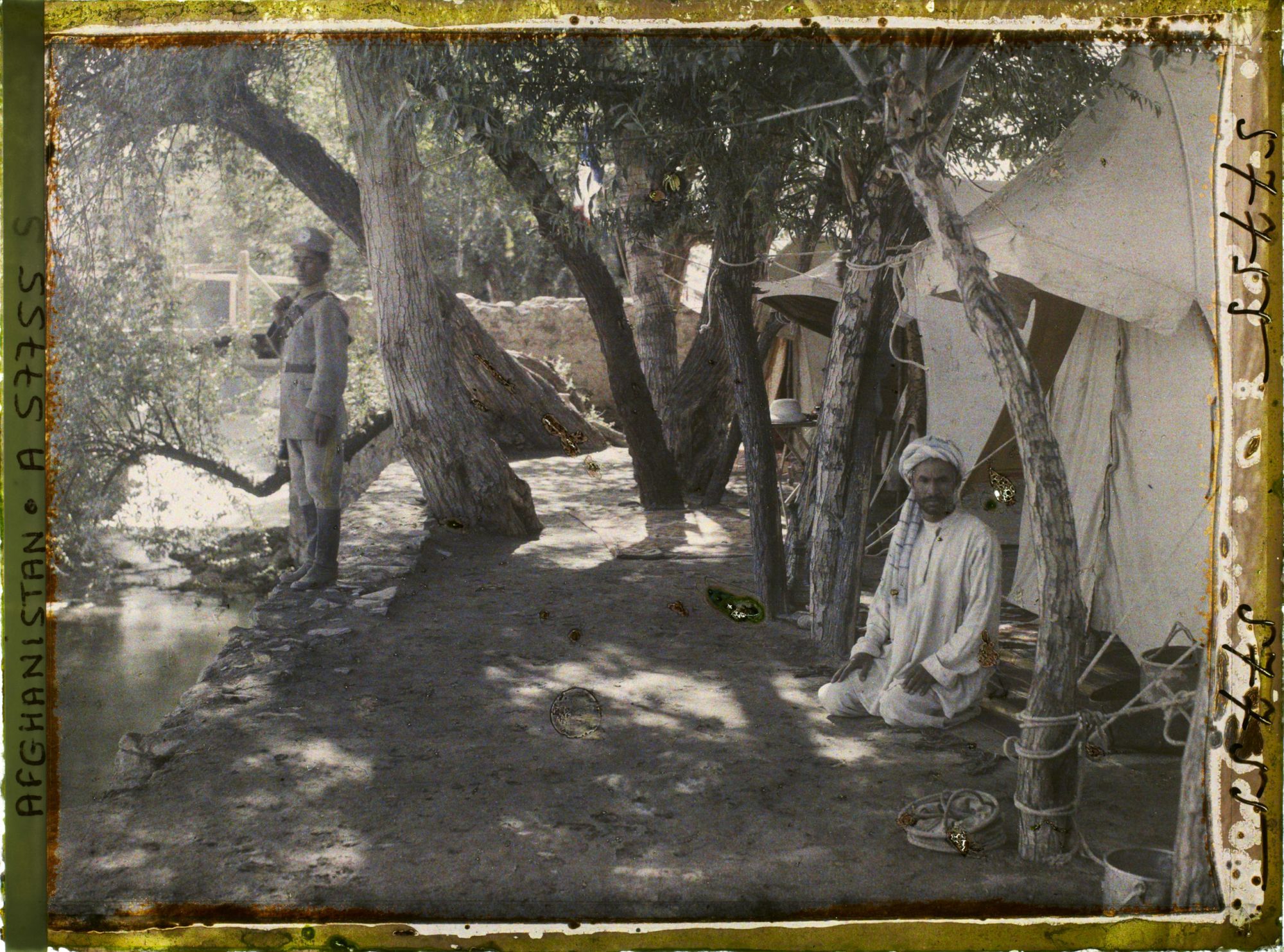 Image représentant Afghanistan, Shah-Abad, Contre jour sur notre Campement