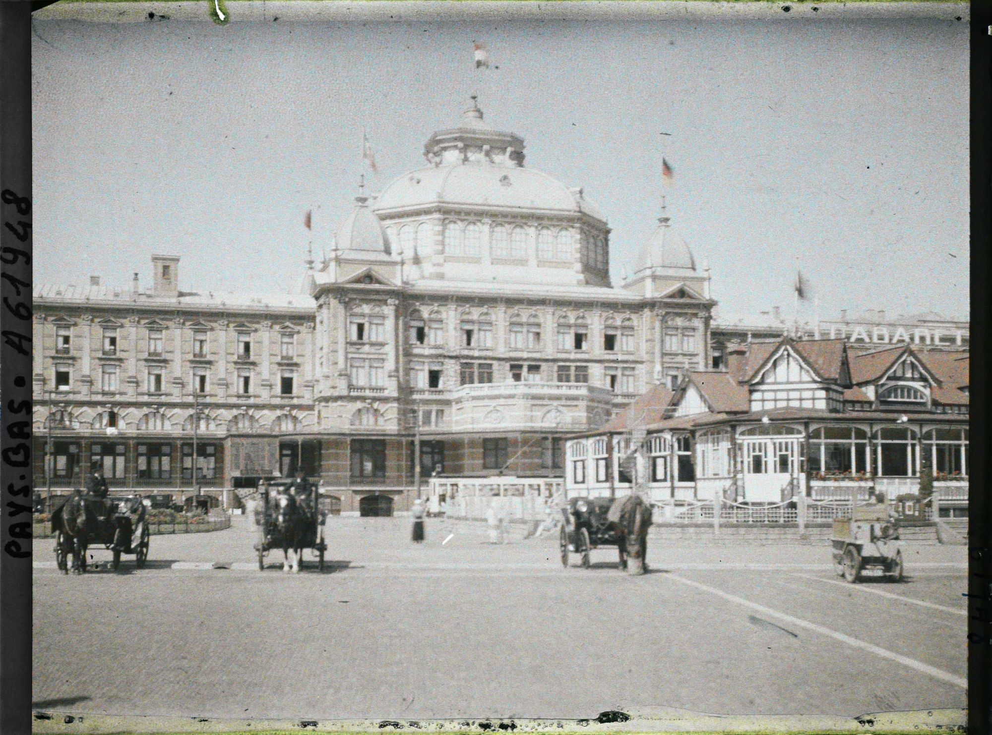 Image représentant Le Kurhaus, vu de la Grande Place