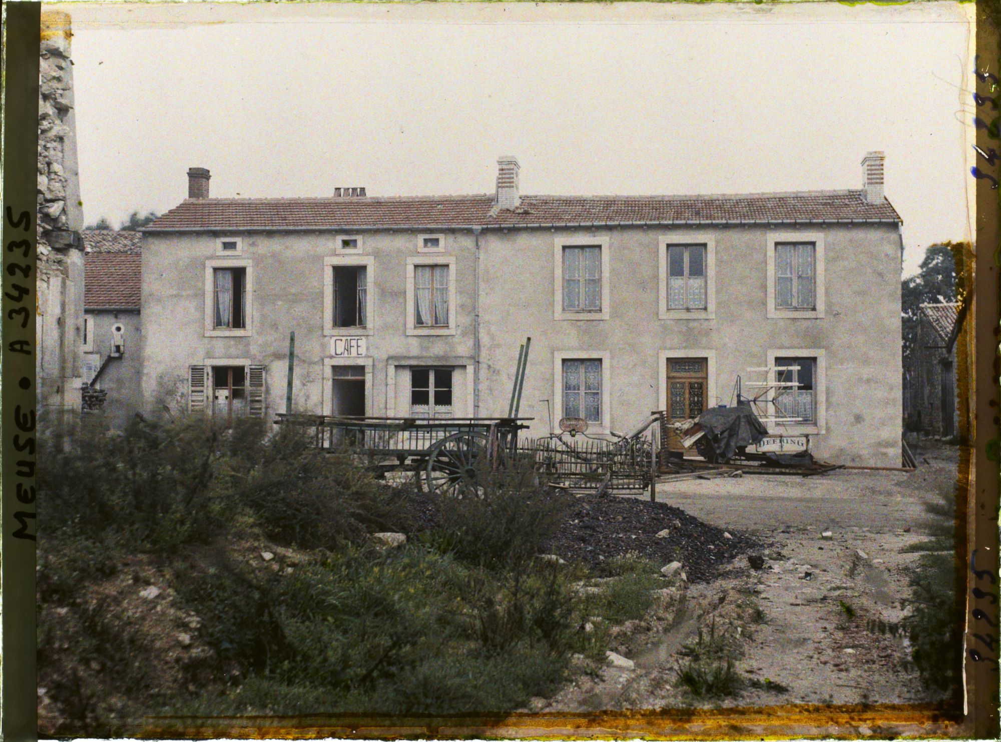 Image représentant France, Vigneules-les-Hattonchâtel, Reconstructions