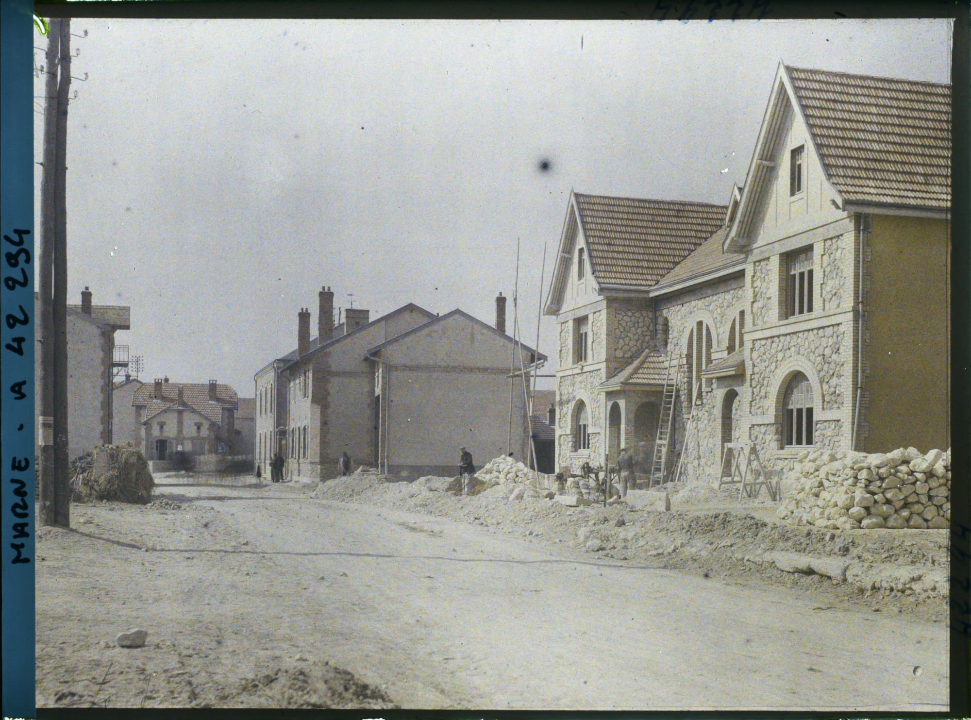 Image représentant France, Beine près Reims, Une rue du Village