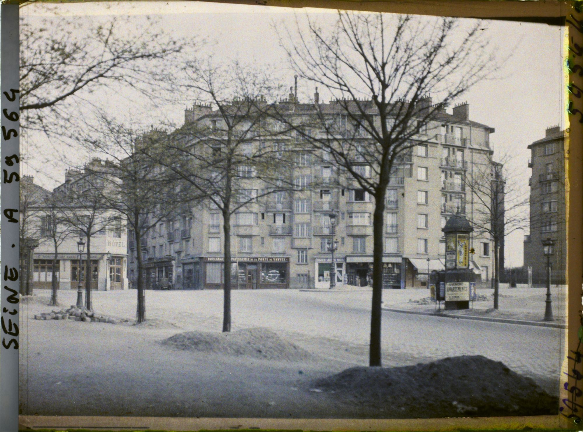 Image représentant Construction d'immeuble sur l'emplacement des anciennes fortifications, porte de Vanves