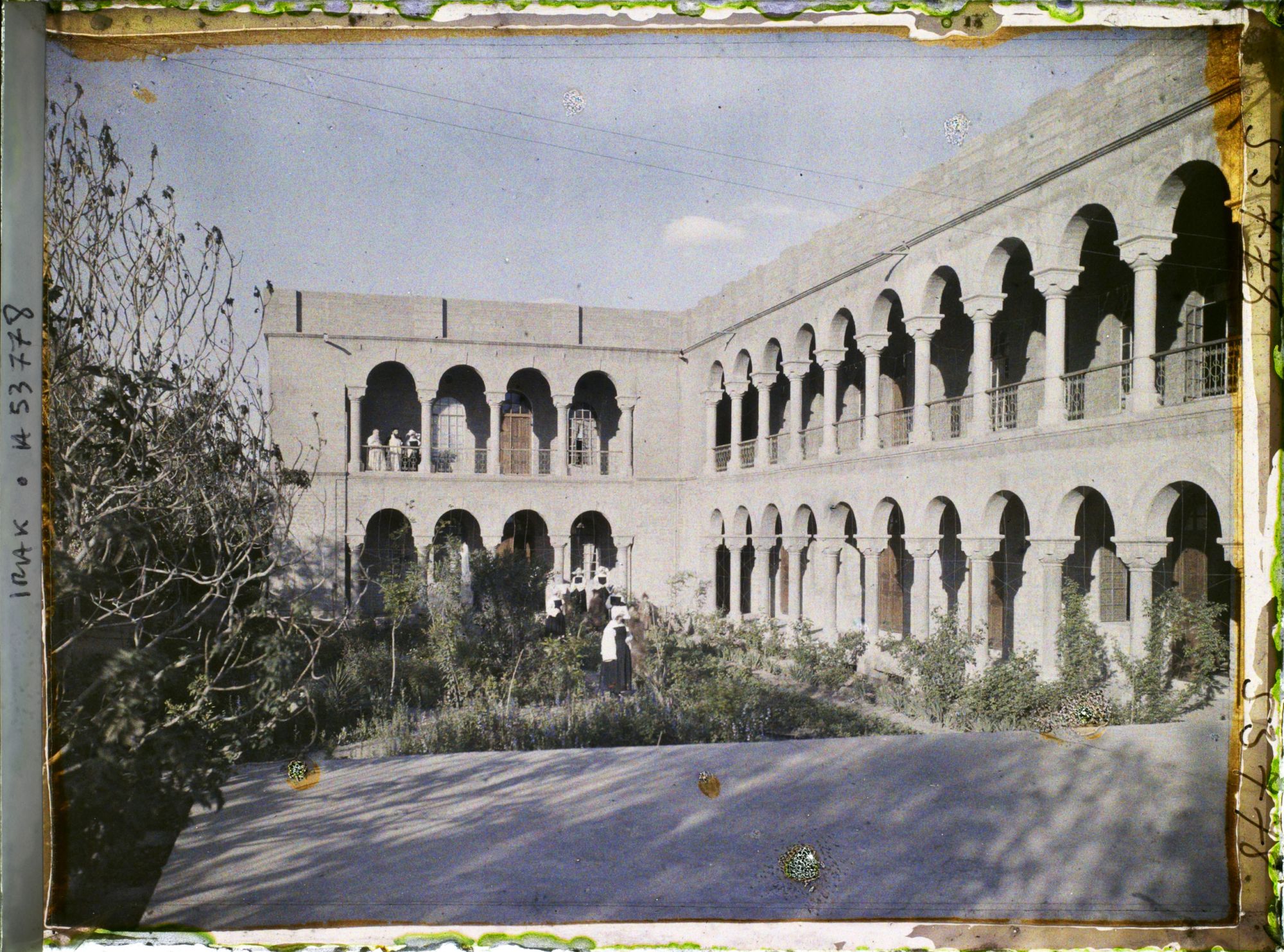 Image représentant Ensemble de l'orphelinat des Soeurs de la Présentation