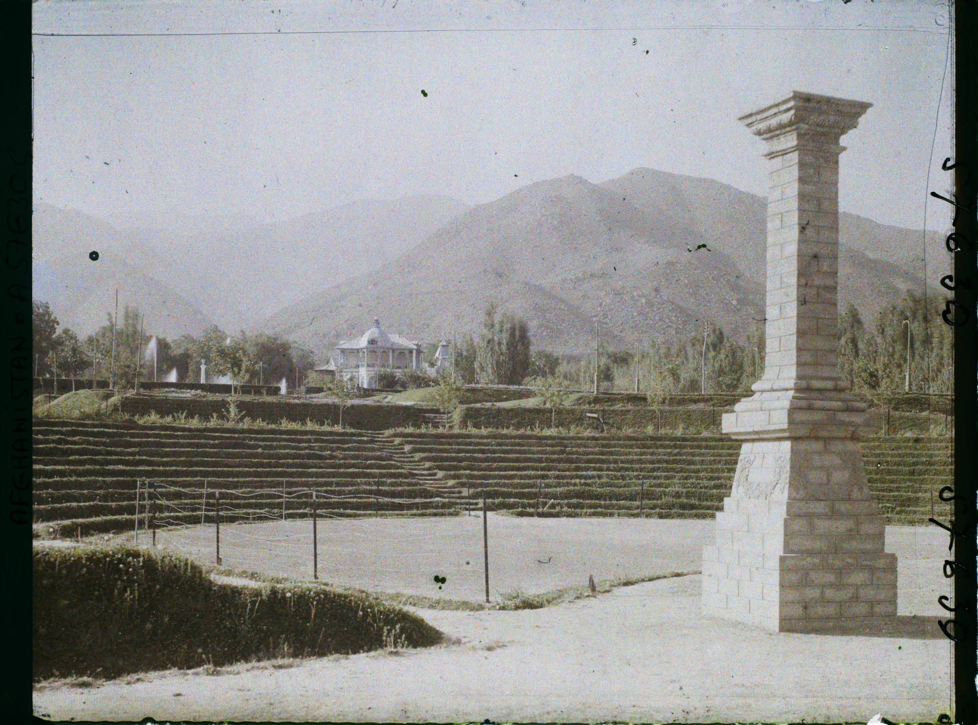 Image représentant Afghanistan, Paghman, Jardin Public - Théâtre de Verdure