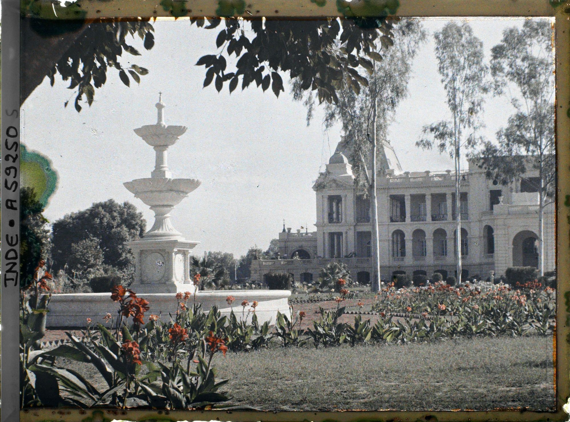 Image représentant Le nouveau palais du maharajah Jagatjit Singh