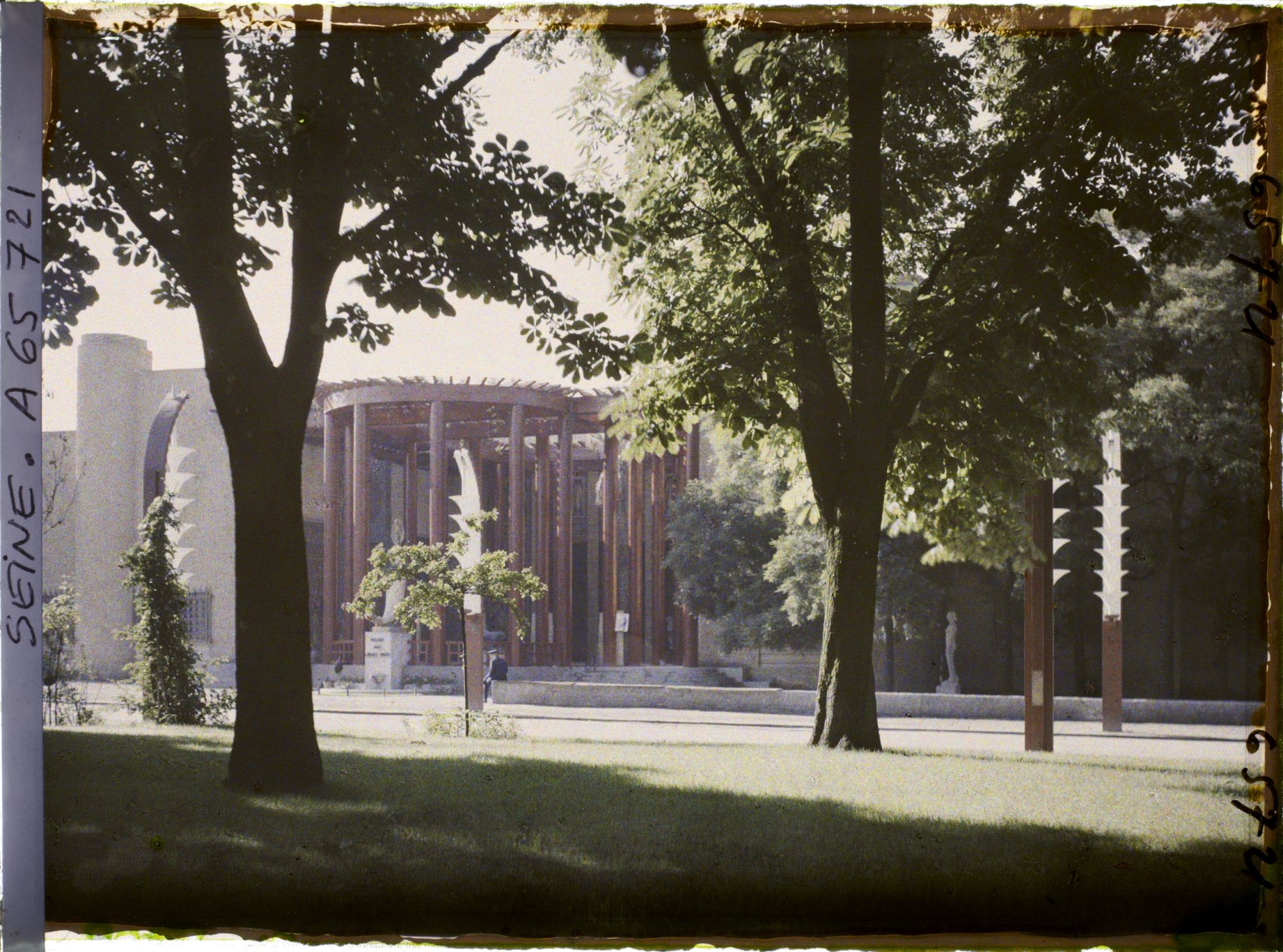Image représentant L'Exposition Coloniale Internationale de 1931, le Palais des Beaux-Arts