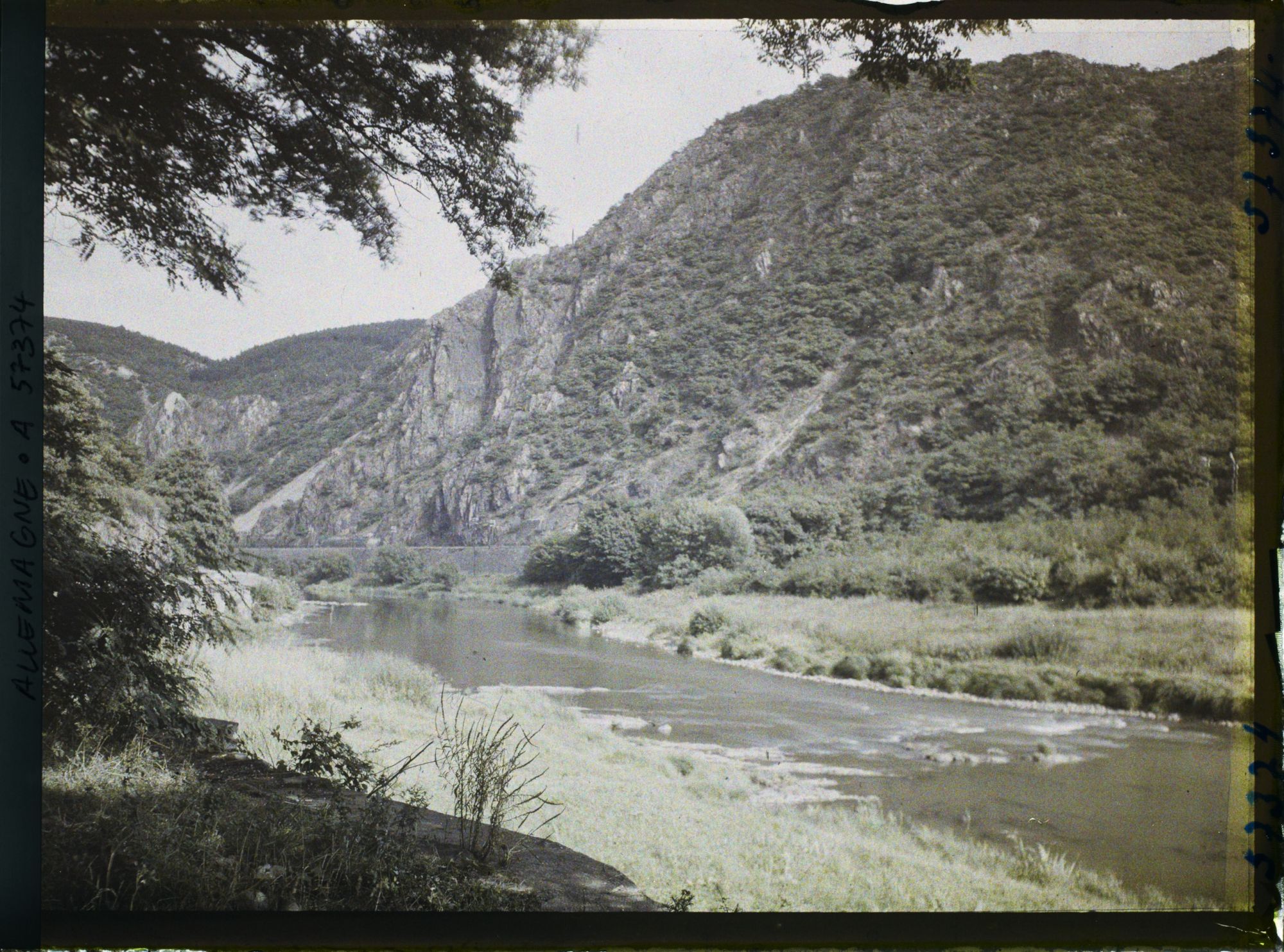 Image représentant Bords du Rhin, Badmünster, Paysages divers
