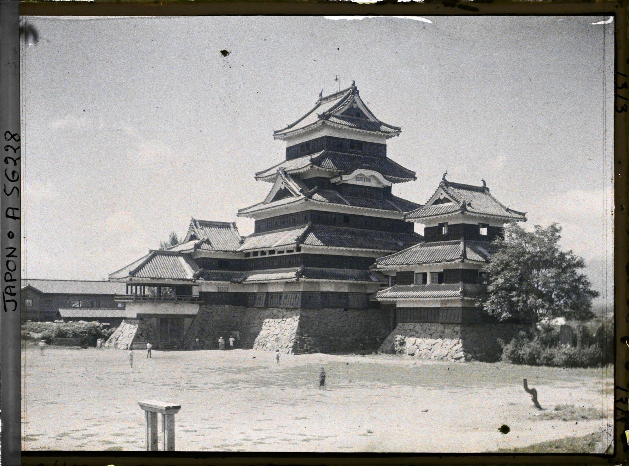 Image représentant Le château médiéval vu du nord-est