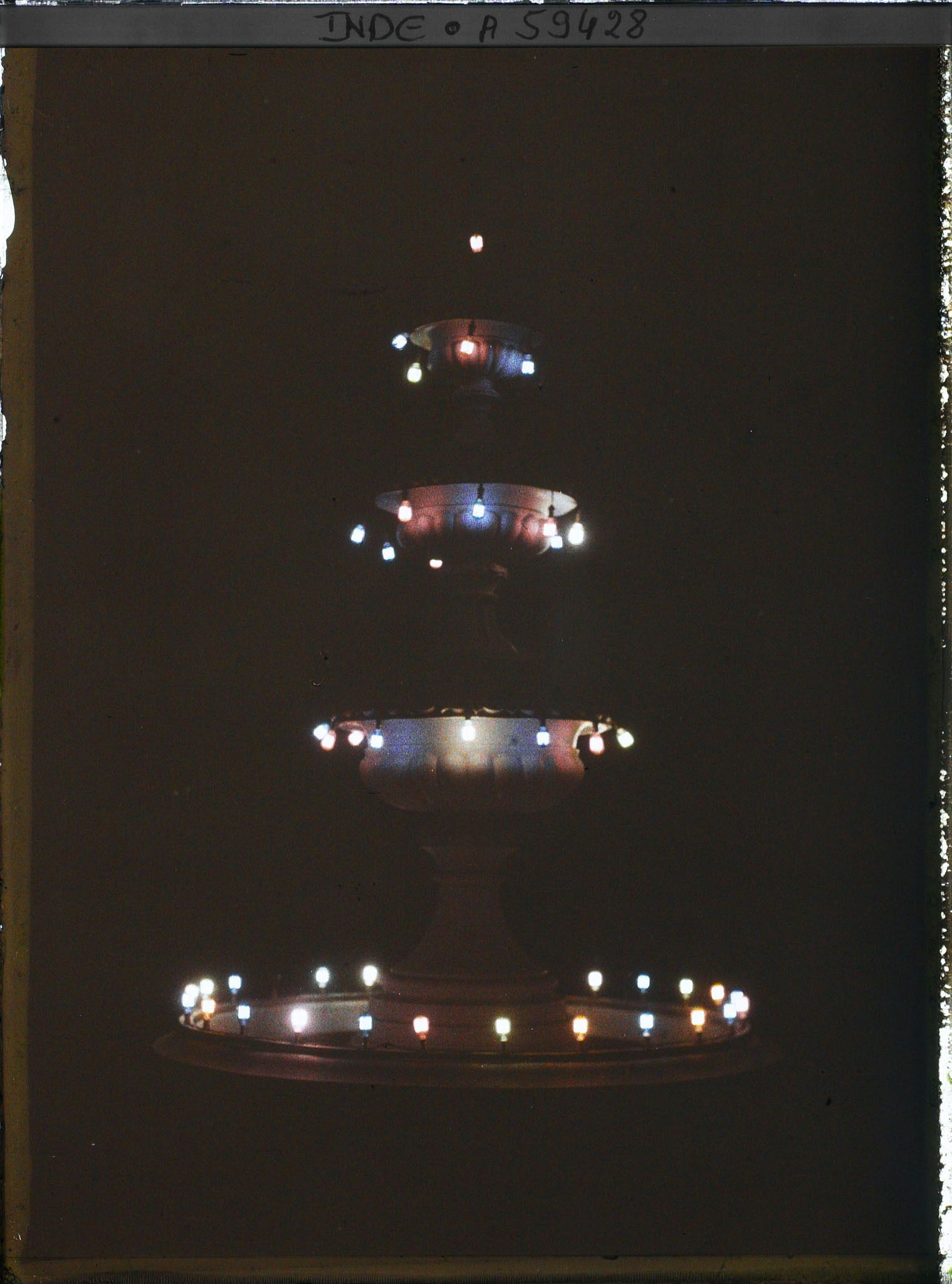 Image représentant Fontaine illuminée