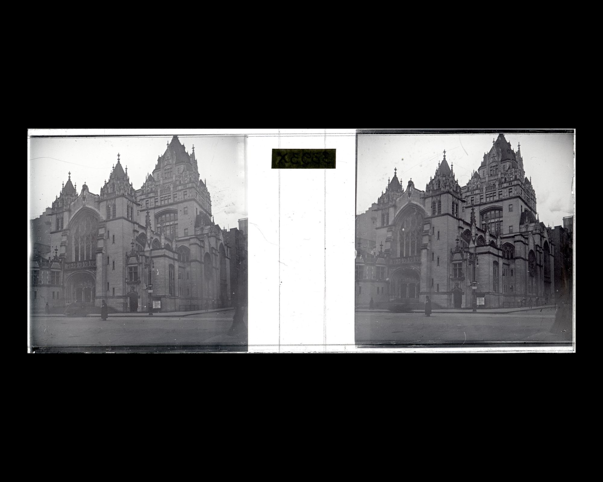 Image représentant Broadway United church of Christ, appelé aussi Broadway tabernacle, à l'angle de 411 Broadway et de la 56 eme rue