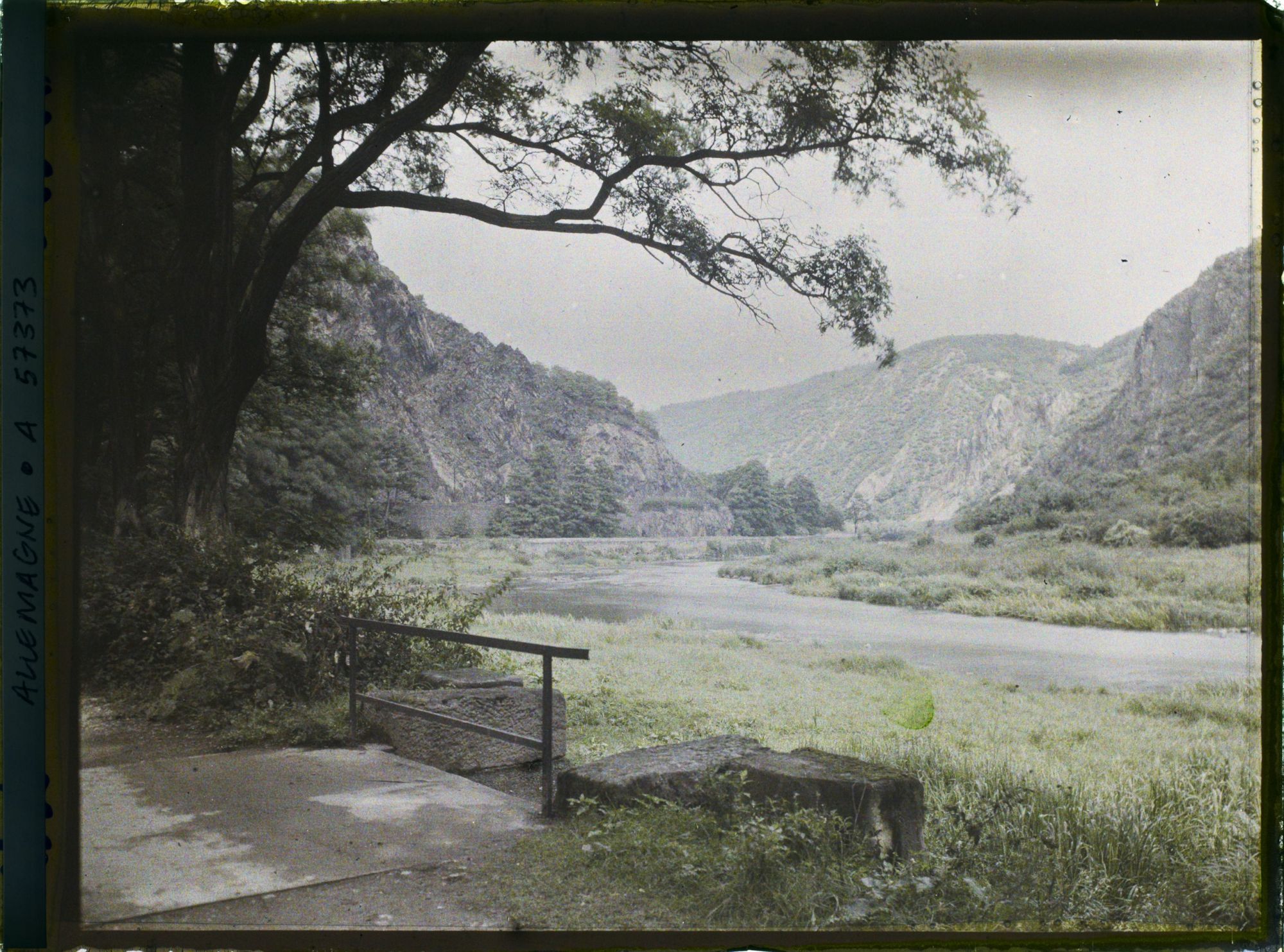 Image représentant Bords du Rhin, Badmünster, Paysages divers