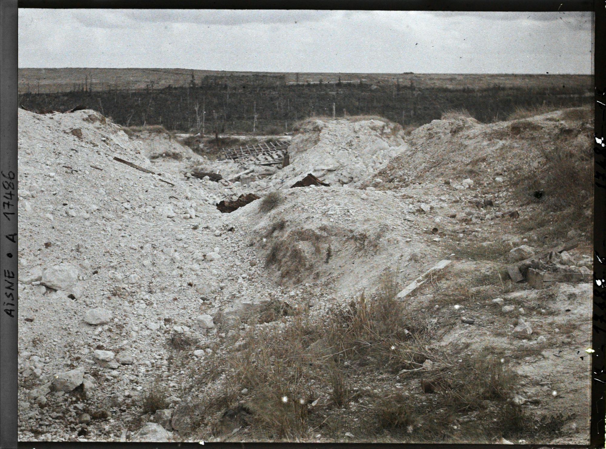 Image représentant France, Ange Gardien, Vues prises à l'Ange Gardien, terrain bouleversé