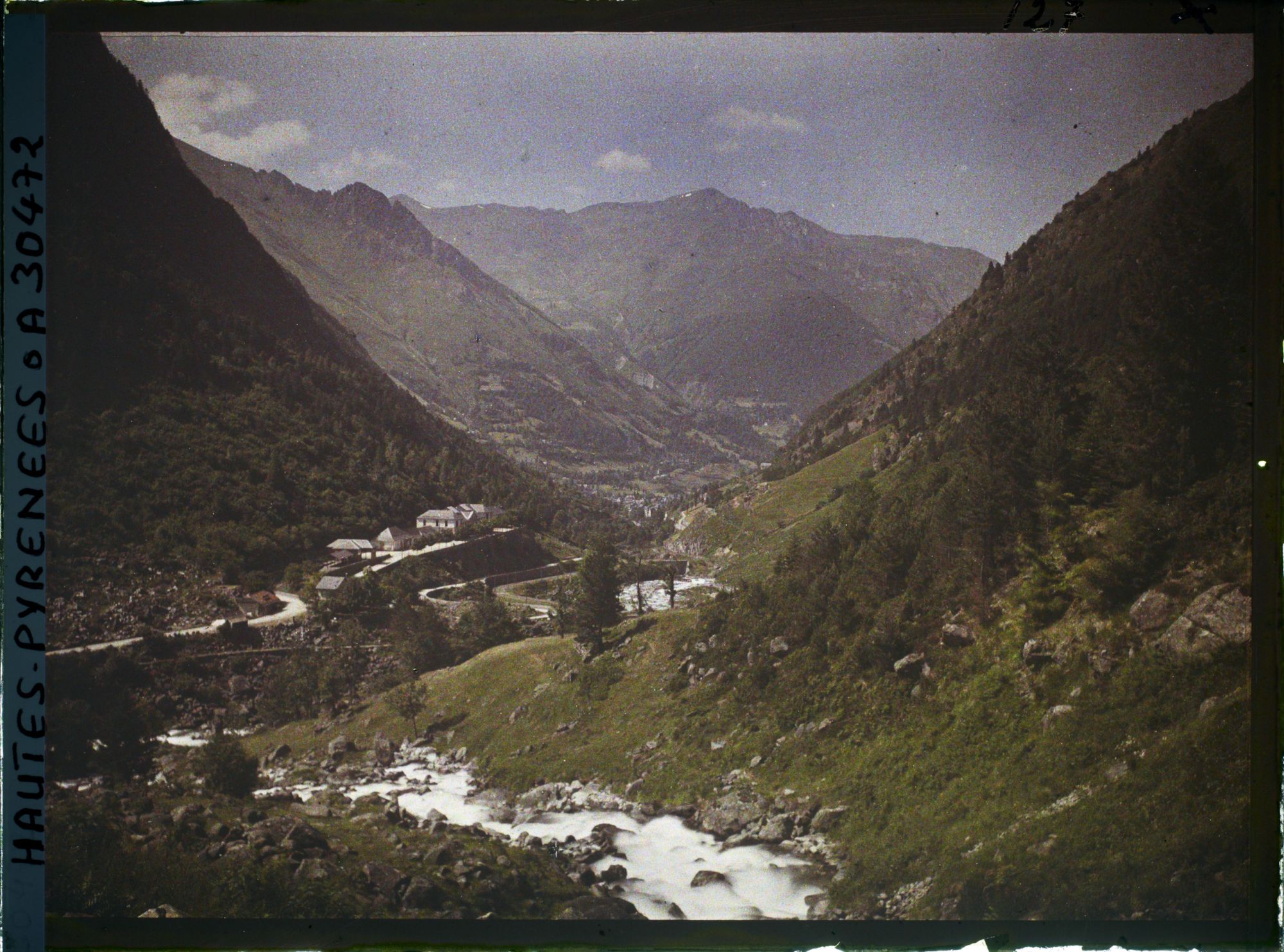 Image représentant France, Panorama s/la Vallée de Cauterets