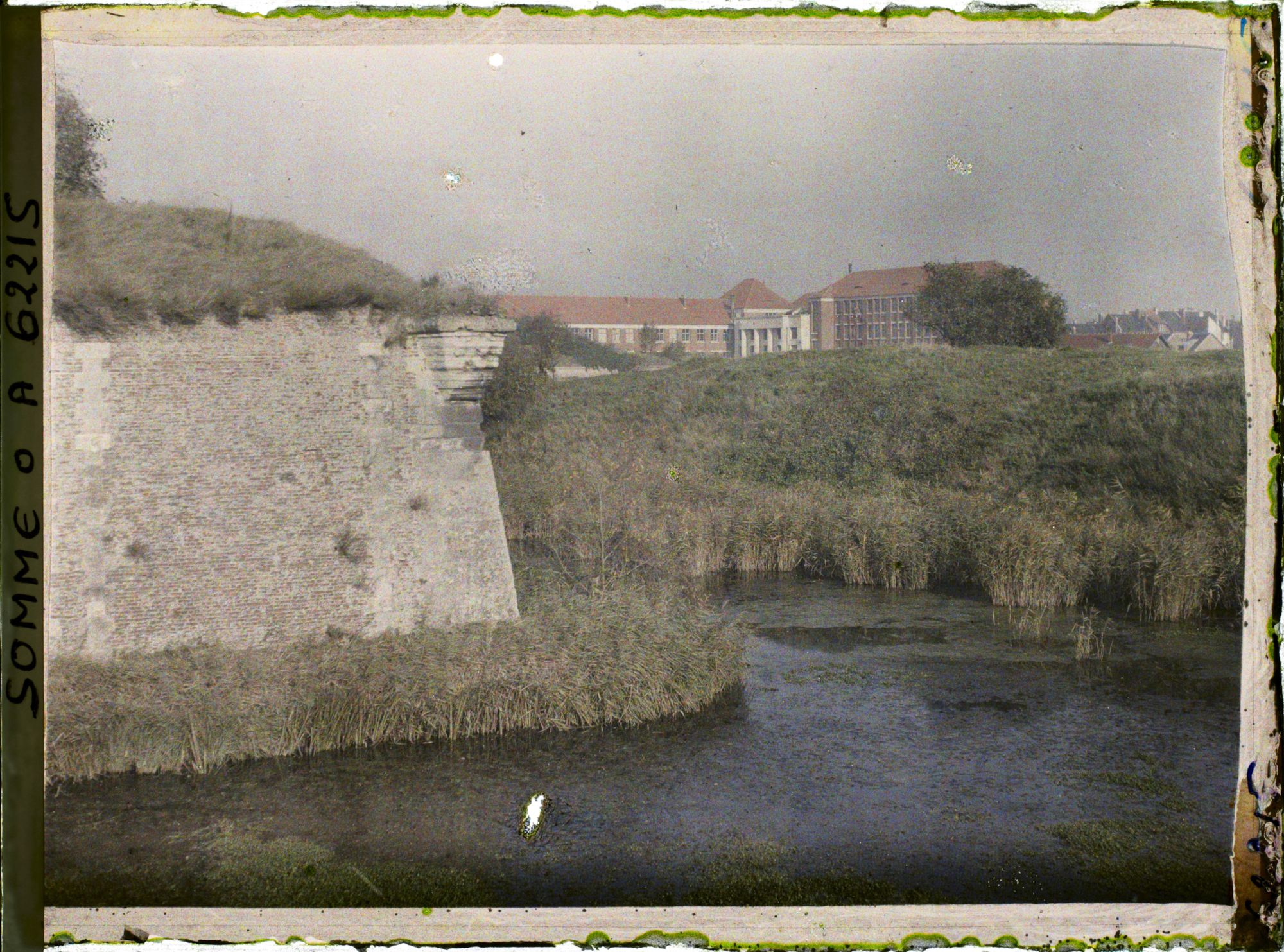 Image représentant Somme, Péronne, Partie des fortifications Conservées