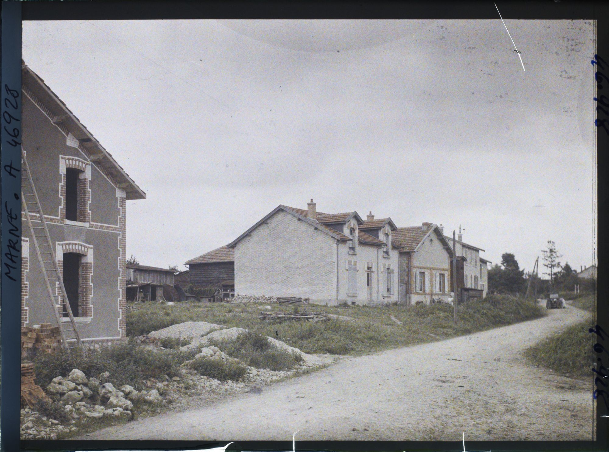 Image représentant France, Binarville Marne (210 h), Rte de Servon