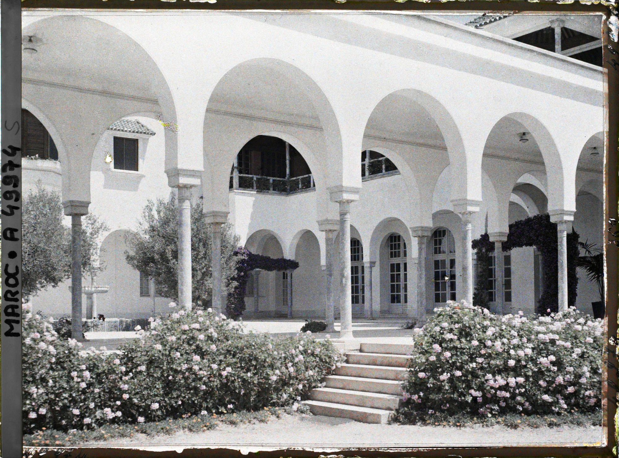 Image représentant Patio de la résidence, vu de l'extérieur