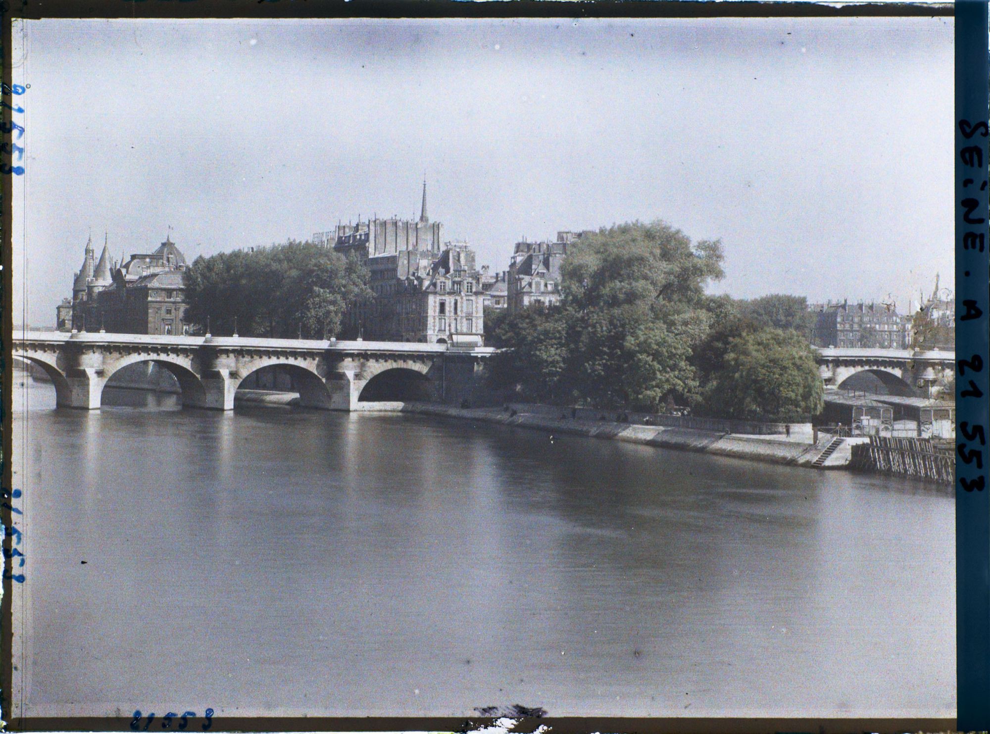 Image représentant Le Pont-Neuf et l'île de la Cité