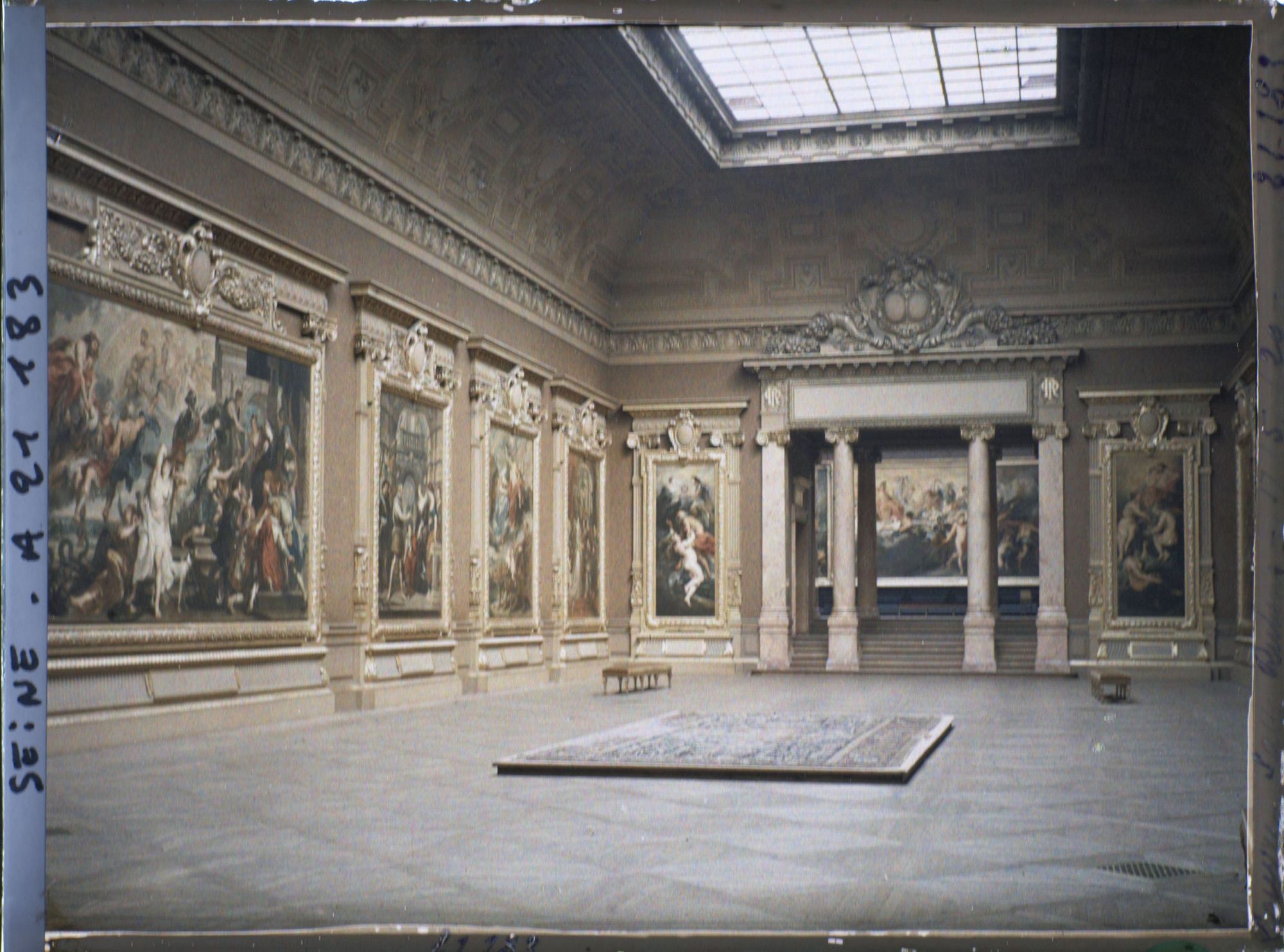 Image représentant La salle Rubens, cycle narratif Marie de Médicis, musée du Louvre